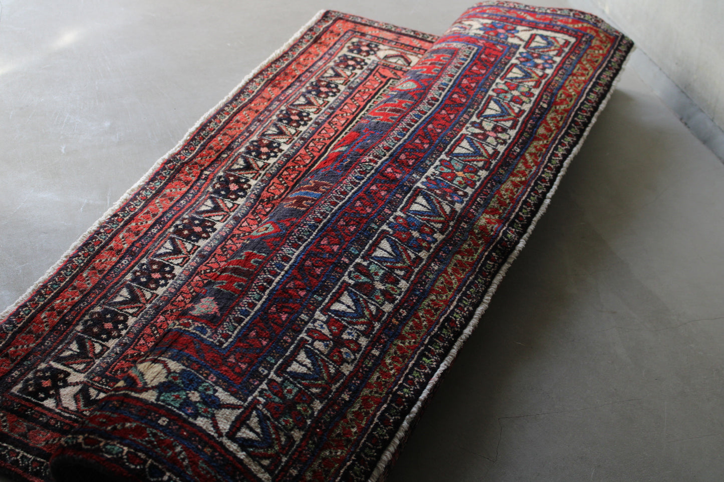 店頭販売 IRAN ANTIQUE SHIRJAN 1920年代 182×144cm