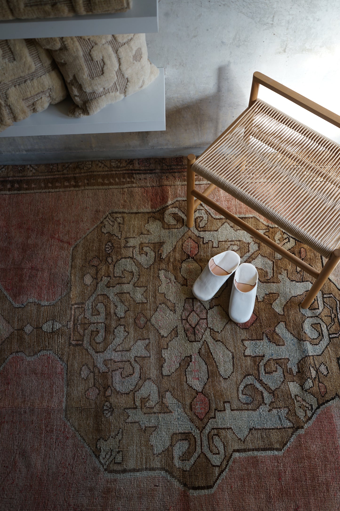 TURKEY OLD OUSHAK SALMON PINK 1970年代 286 × 162 cm No.TR25197