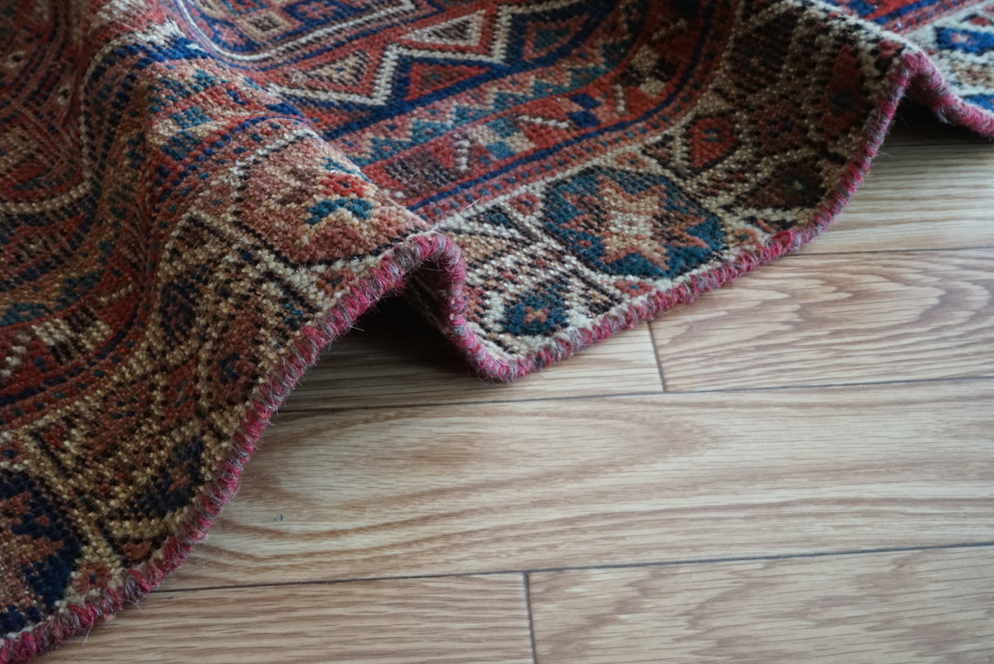 店頭販売 Afghanistan Old Persia Design 1930年代 179.5 × 140.5 cm  No.AF2535 / 国内送料無料・羊毛手織り絨毯