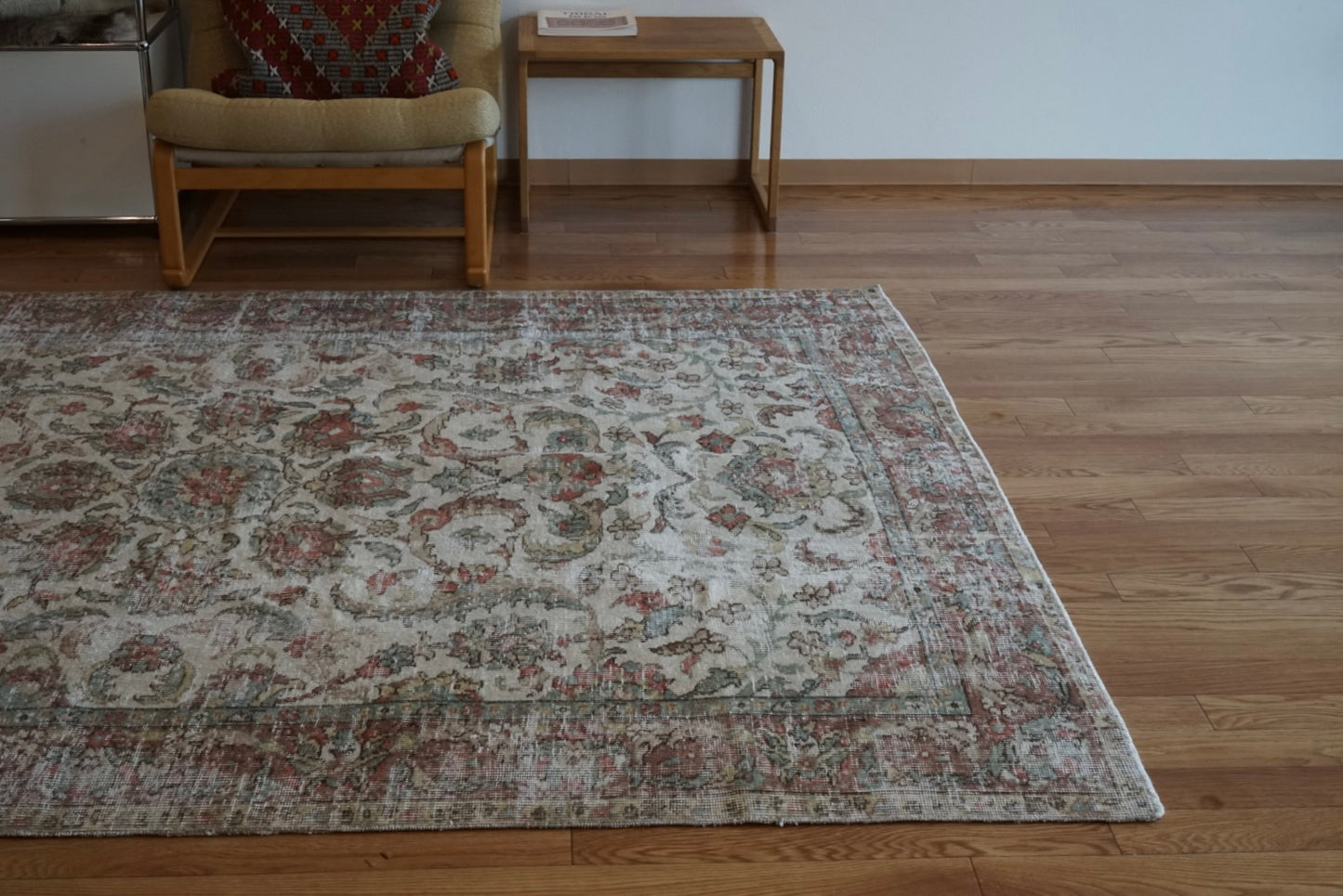 Türkiye Old Isparta Medallion Beige , Green , Rose Red 1960年代 231 × 165 cm No.TR25477 / 国内送料無料