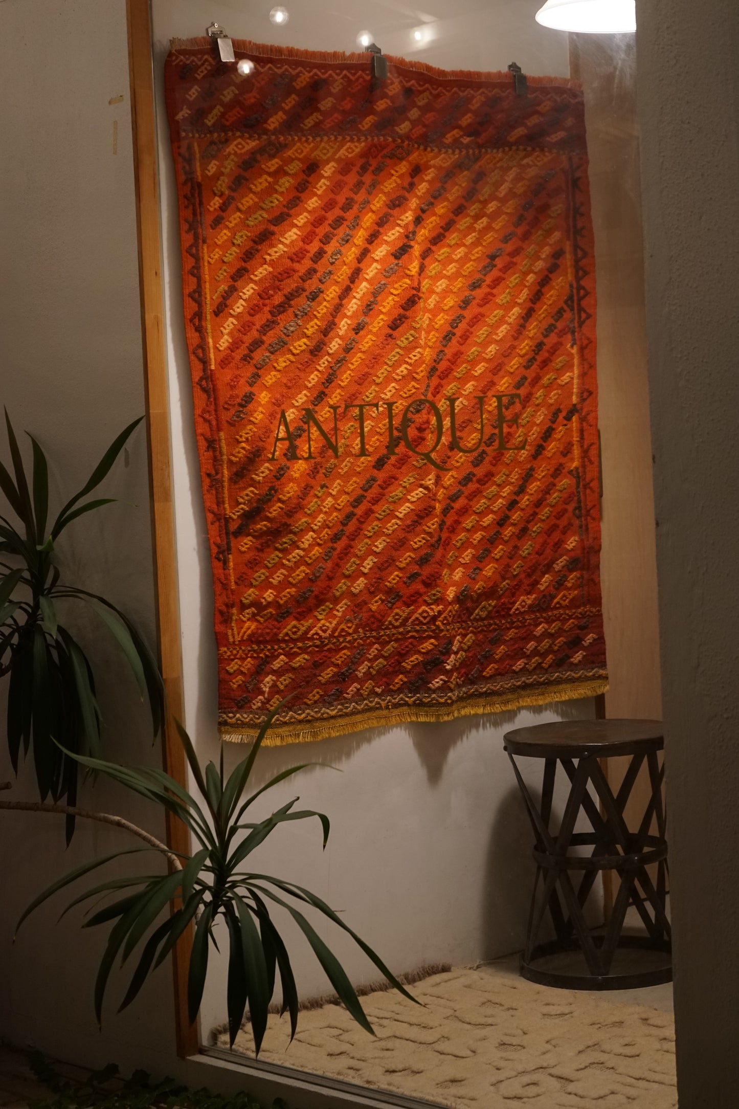 Türkiye Old Konya Jajim Orange 1960年代 121 × 109 cm No.TR25158