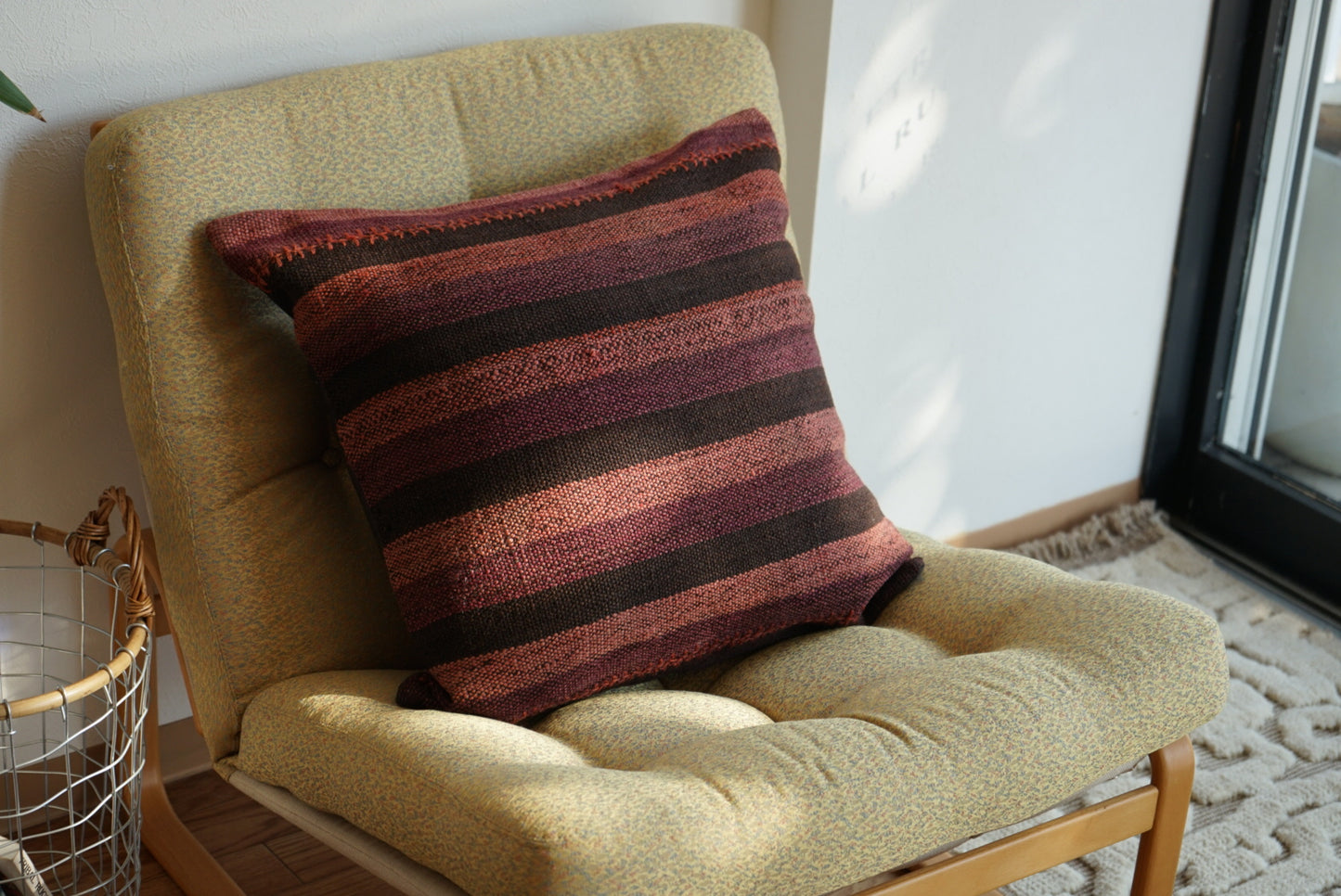 Türkiye Old Kilim Cushion Cover Purple , Pink , Black Stripe Design 51 × 49 cm No.TR25559 / 送料無料・羊毛手織りキリム