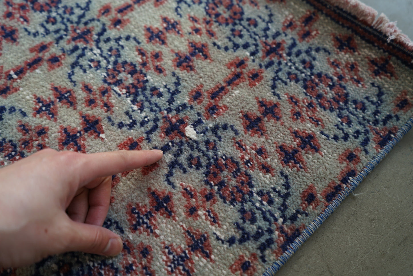 Türkiye Old Isparta Beige , Red , Navy Runner 1970年代 262 × 130 cm No.TR25263