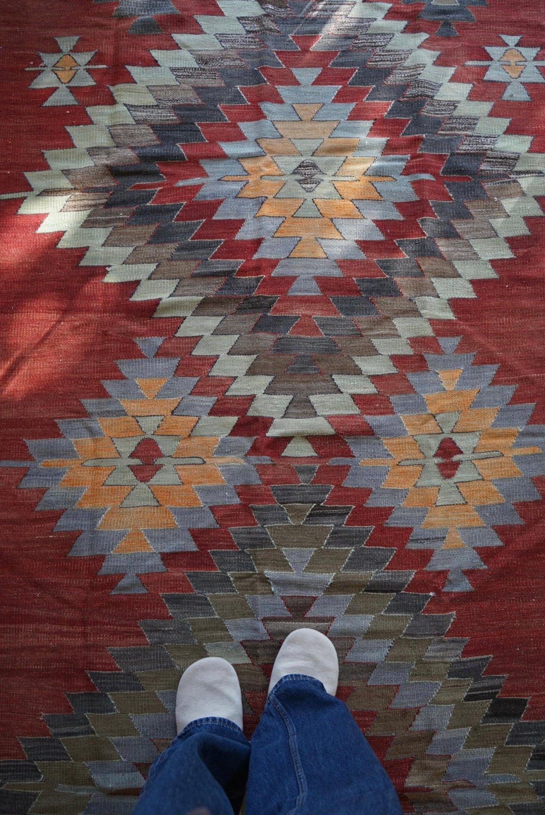 Türkiye Old Kilim Kars Earth Red Tribal Design 1970年代 251 × 137 cm No.TR25547 / 国内送料無料・羊毛手織りキリム
