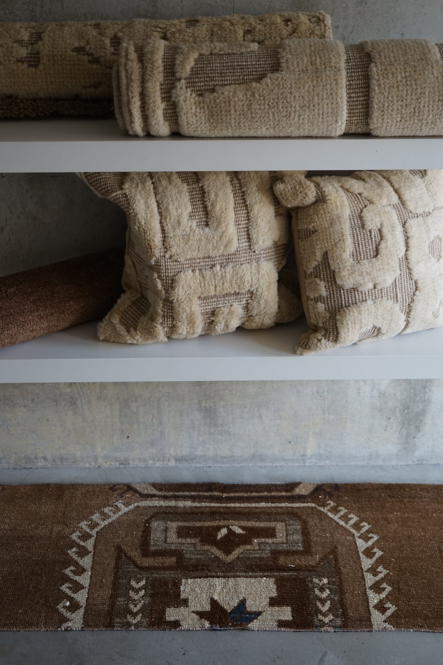 TURKEY OLD BROWN RUNNER SMALL SIZE 1970年代 130 × 43 cm No.TR25218