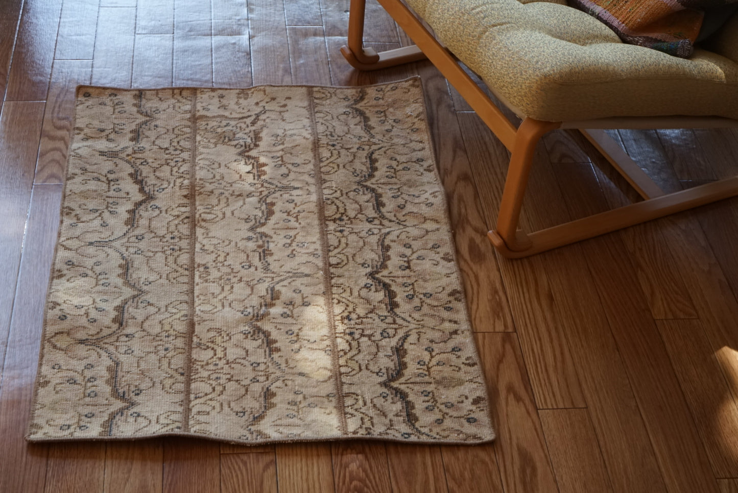 Türkiye Old Oushak Patchwork Beige , Ivory 1970年代 80.5 × 63 cm No.TR25467