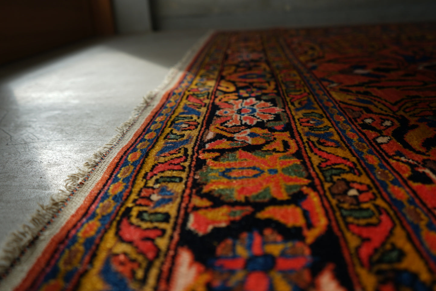 店頭販売 IRAN ANTIQUE ARMENIAN LILIAN 1820年代 208 × 146 cm