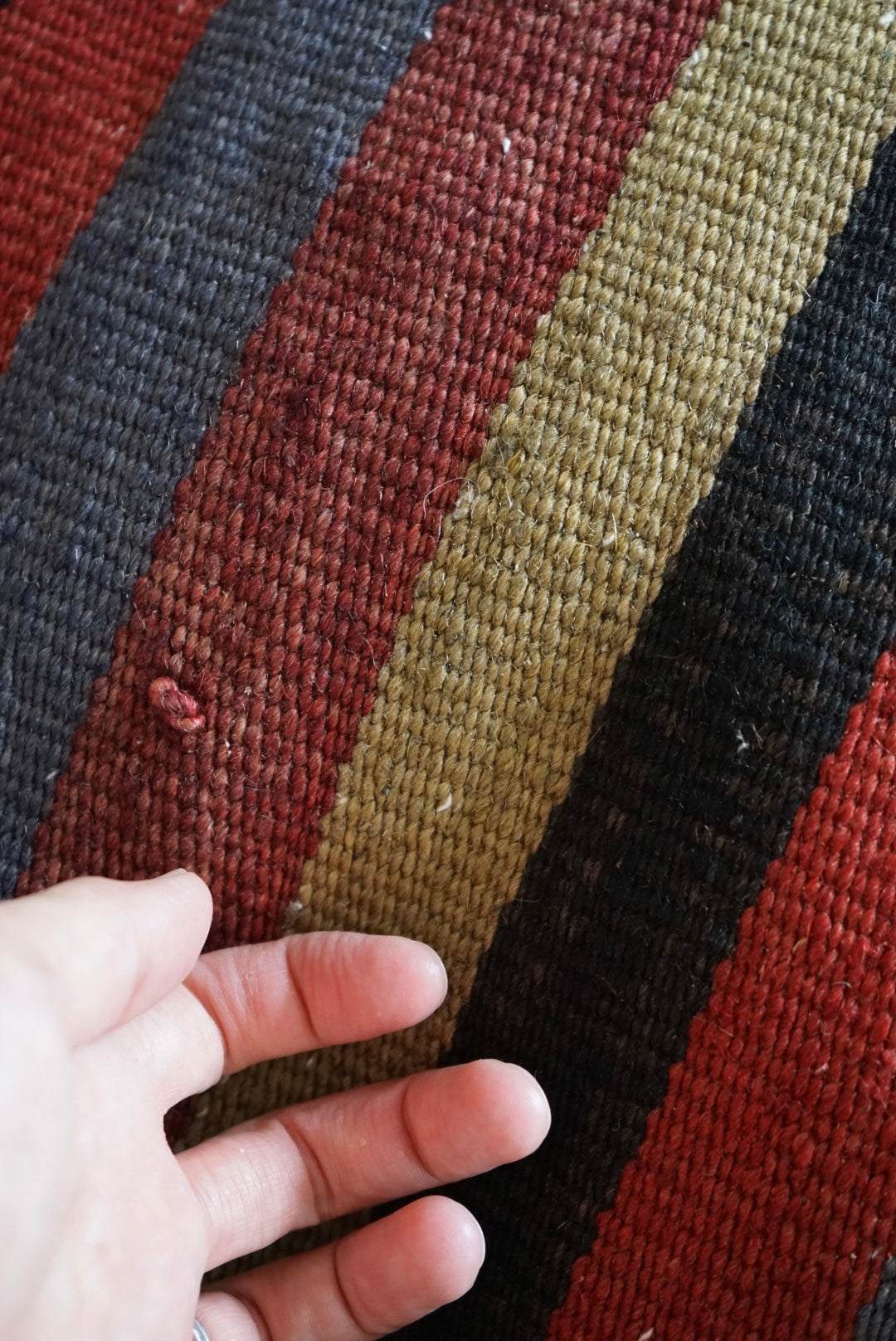 Türkiye Old Kilim Cushion Cover Mix Color Stripe Design 50 × 50 cm No.TR25528 / 国内送料無料・羊毛手織りキリム