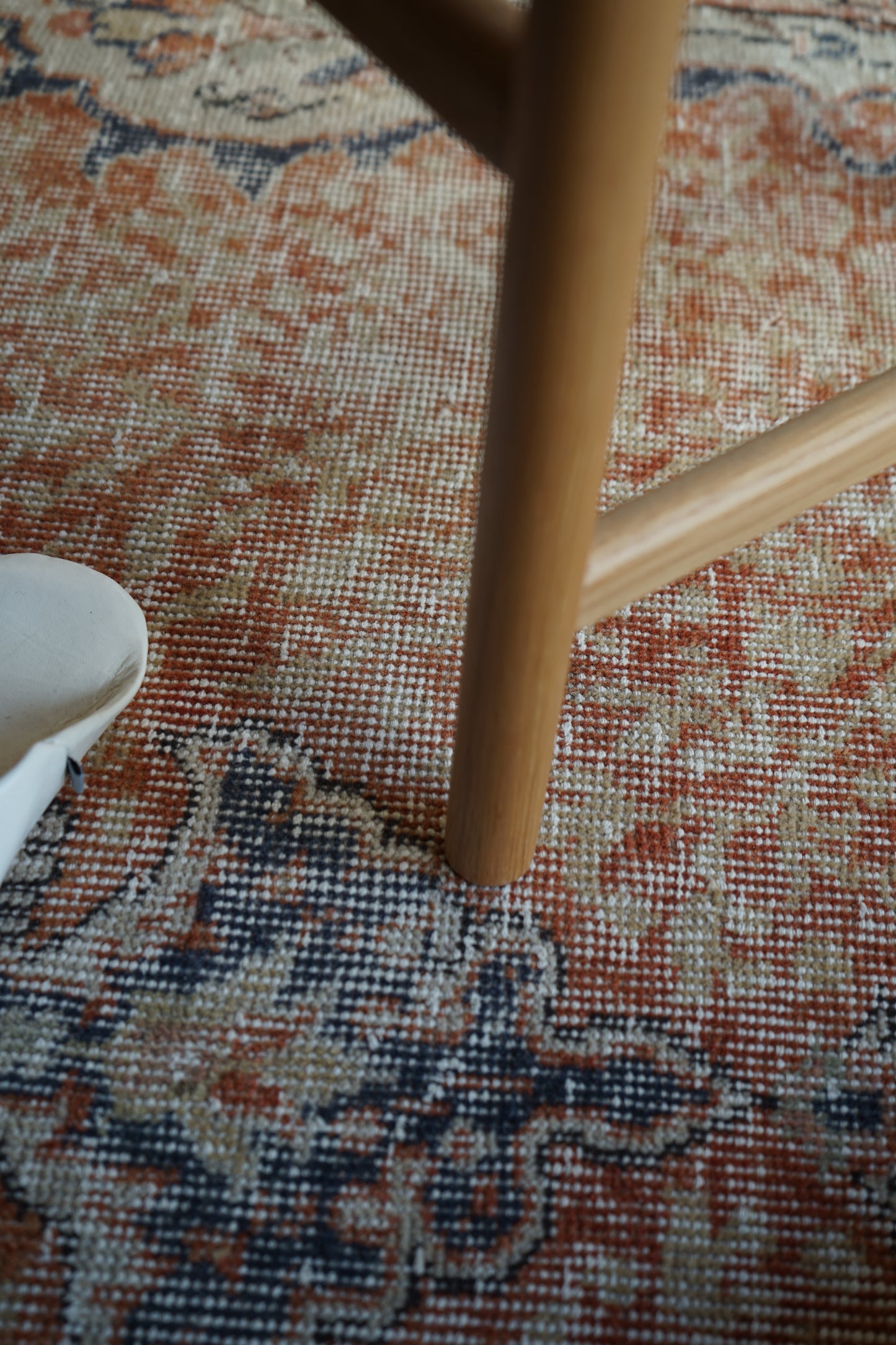 TURKEY OLD ISPARTA ORANGE 1970年代 272 × 161 cm No.TR25198