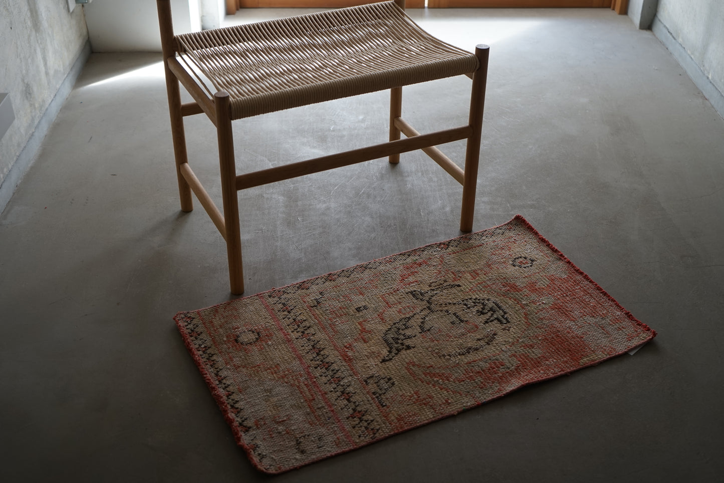 TURKEY VINTAGE SMALL FLORAL RUG 85 × 49 cm No.TR25171