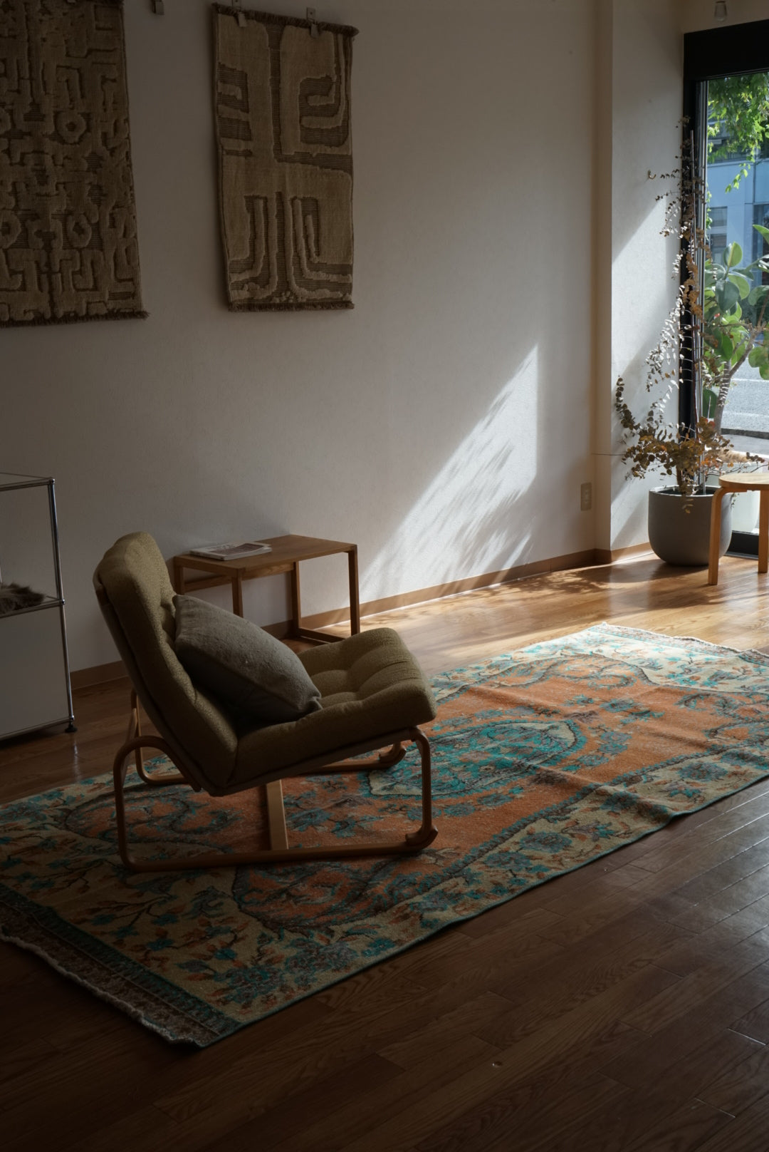 Türkiye Old Isparta Orange , Beige , Blue 1970年代 278 × 130.5 cm No.TR25503 / 国内送料無料