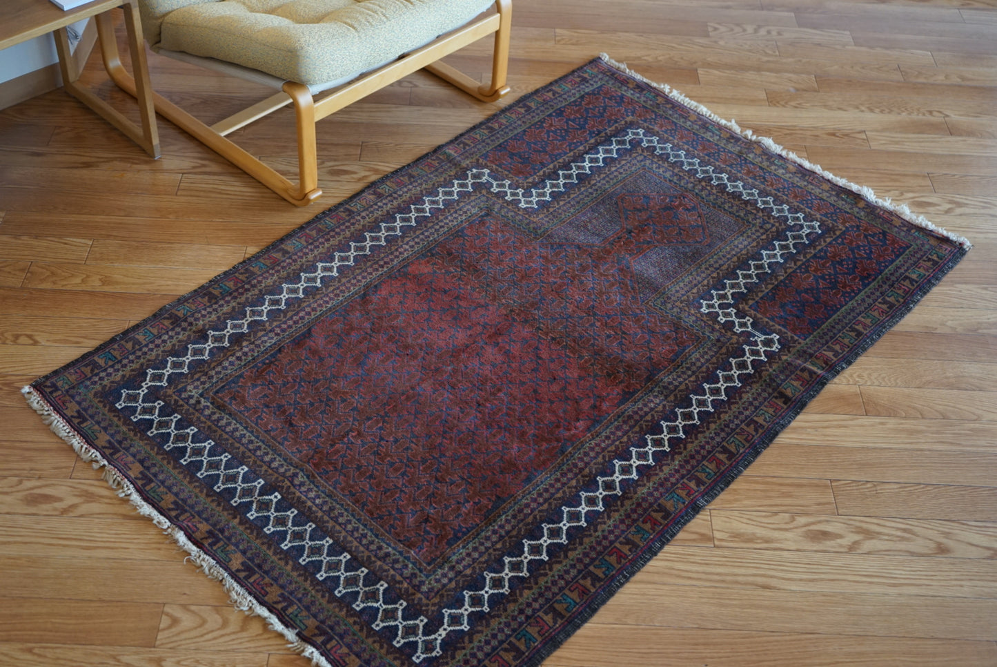 Afghanistan Old Baluch Prayer Rug 1970年代 155 × 100 cm  No.AF2541 / 国内送料無料・羊毛手織り絨毯