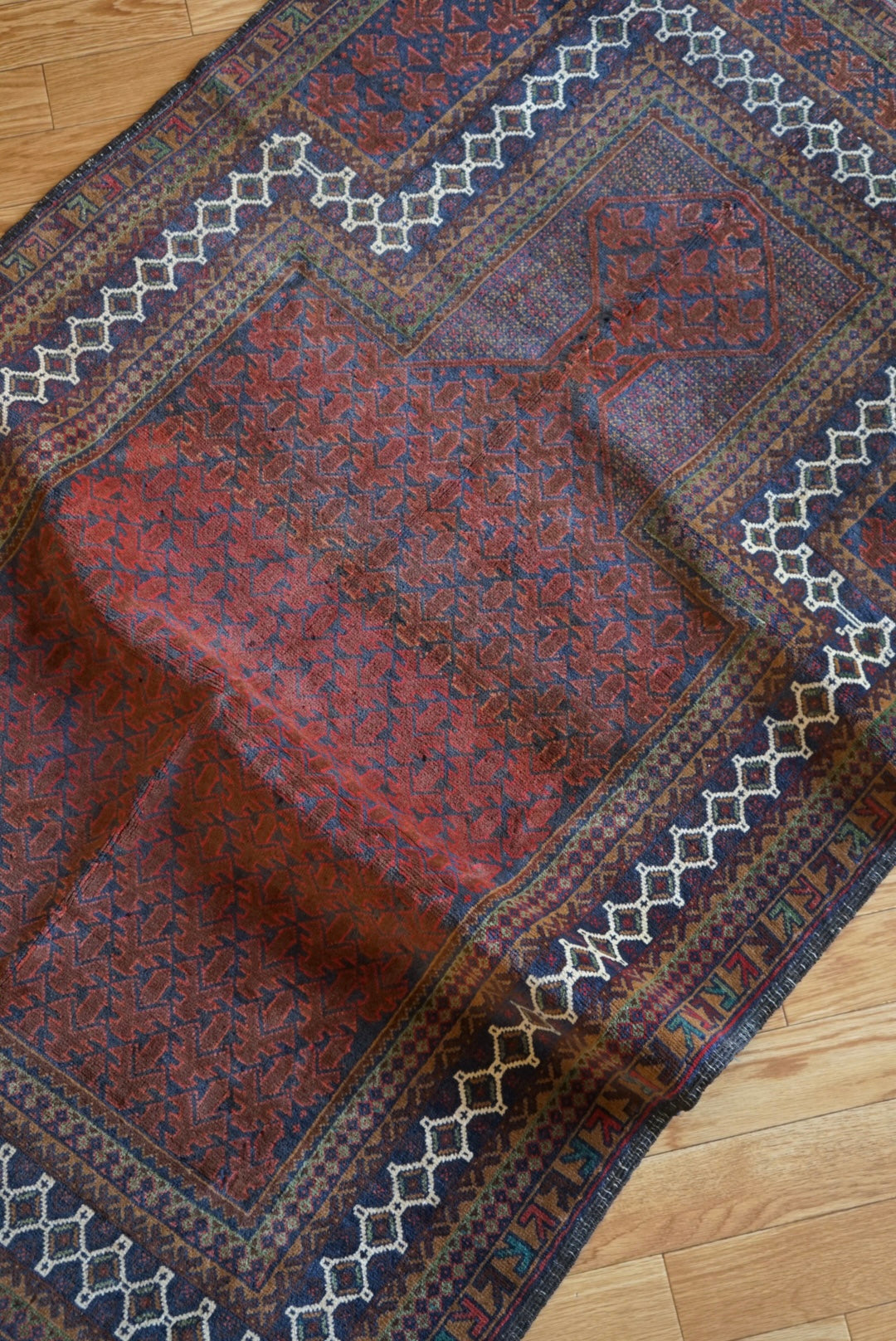 Afghanistan Old Baluch Prayer Rug 1970年代 155 × 100 cm  No.AF2541 / 国内送料無料・羊毛手織り絨毯
