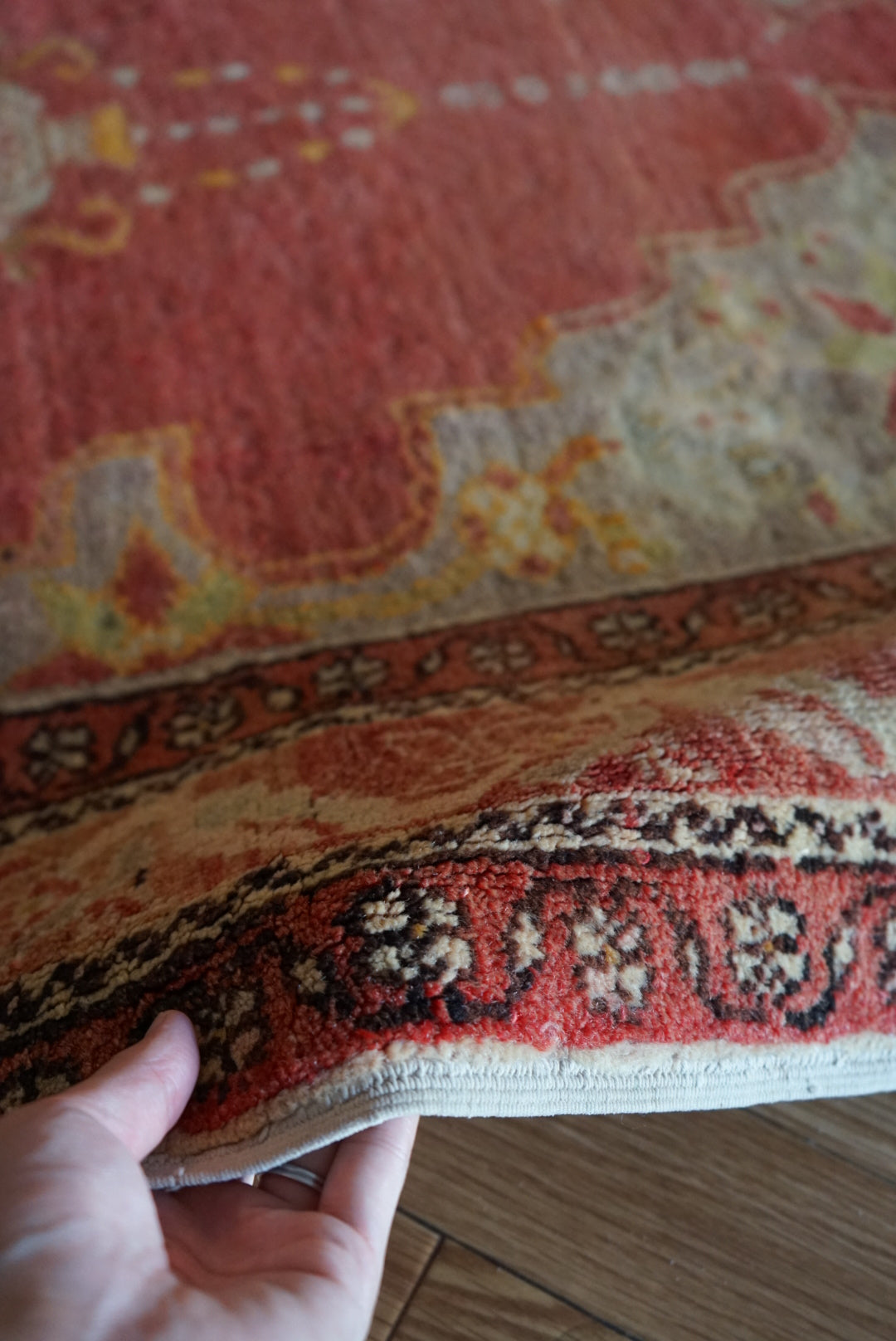 Tribal rug Türkiye Old Kayseri Prayer 1980年代 165 × 112 cm No.TR25535 / 国内送料無料・羊毛手織り絨毯