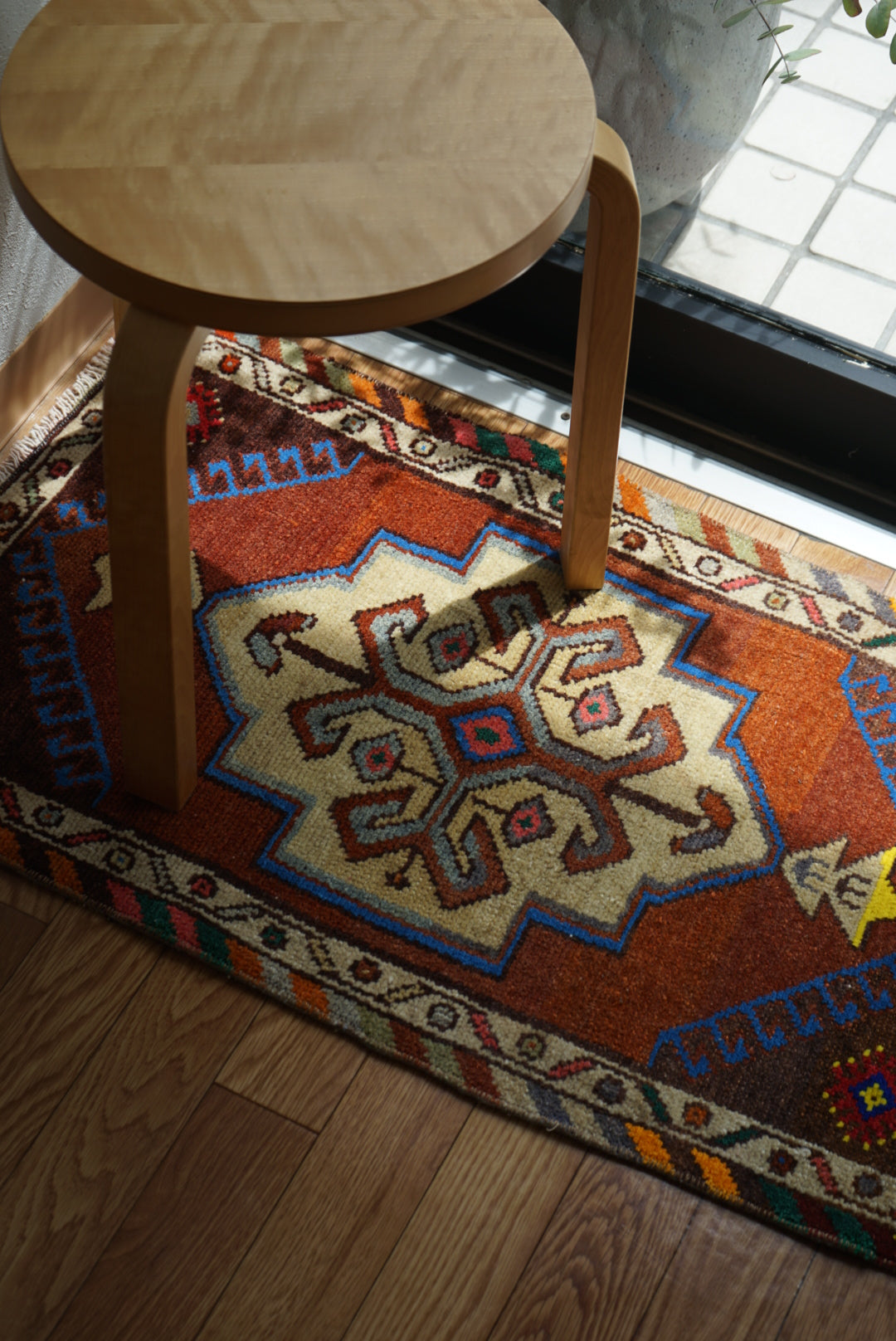 Türkiye Old Oushak Brown 1970年代 83 × 51 cm No.TR25425