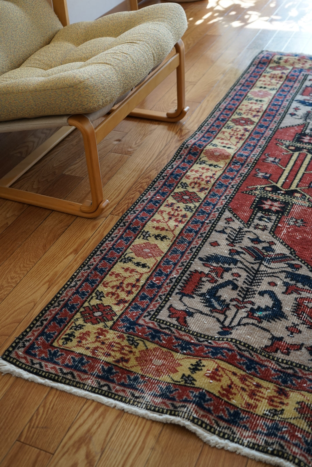 Türkiye Old Isparta Prayer Rug 1950-1960年代 173 × 122 cm No.TR25174