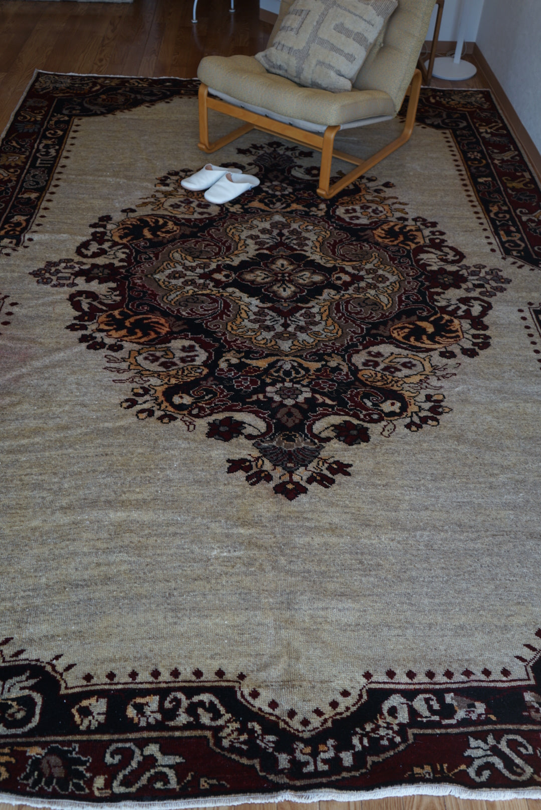 Türkiye Old Oushak Medallion Wine 1960年代 314 × 217 cm No.TR25374