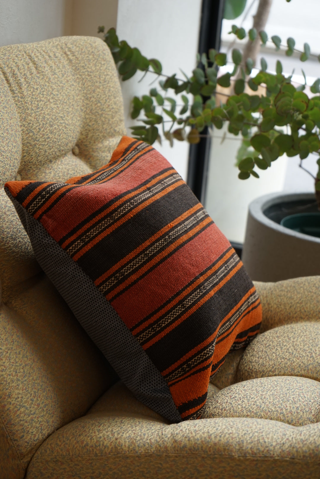 Türkiye Old Kilim Cushion Cover Stripe Red , Orange , Black 40 × 40 cm No.TR25440