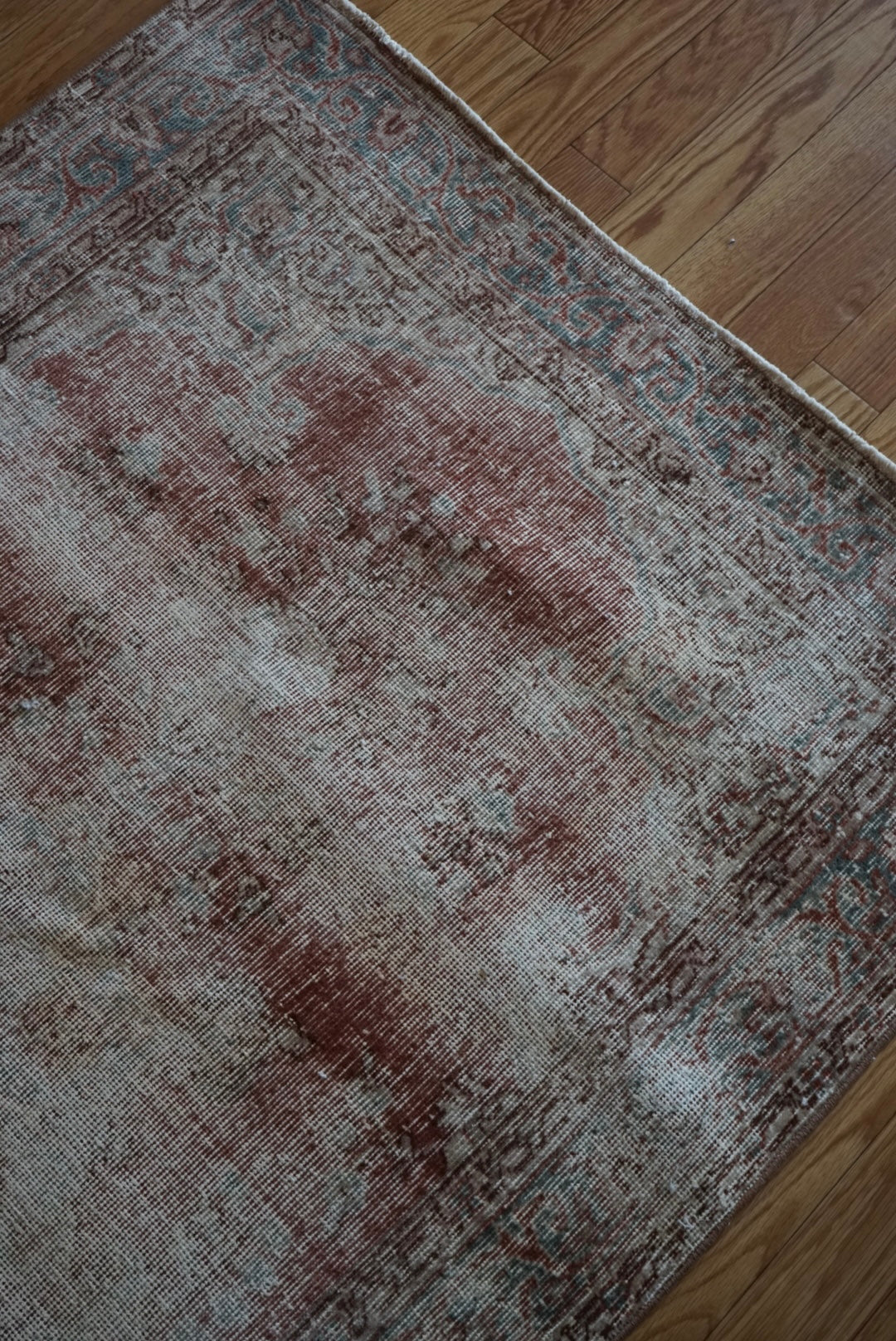 Türkiye Old Isparta Red , Clay blue , Medallion 1960年代 186 × 108 cm No.TR25456