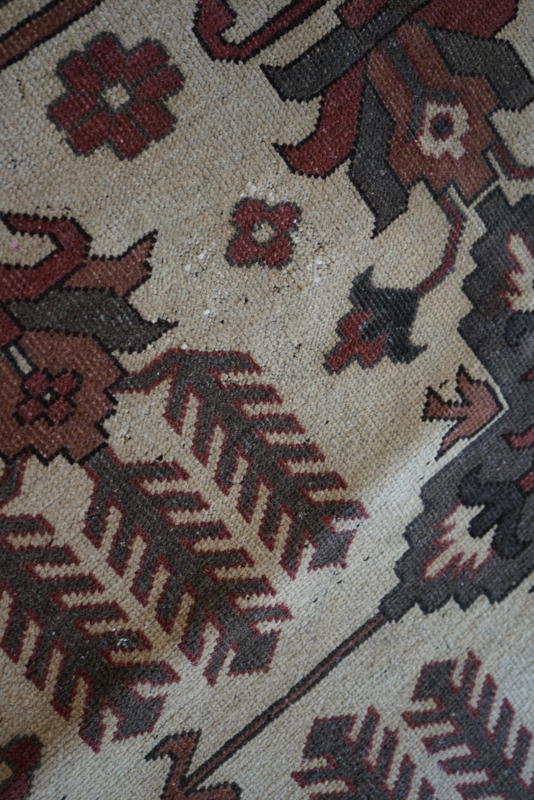 店頭販売 Türkiye Old Oushak Beige , Brown , Green 1970年代 164.5 × 143.5 cm No.TR25429