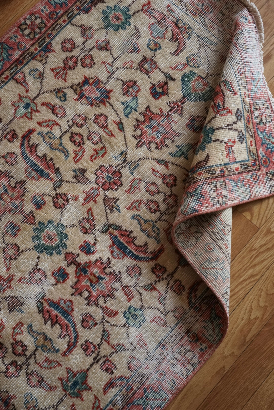 Türkiye Old Isparta Beige , Rose Pink , Emerald Green Floral 1970年代 194 × 92 cm No.TR25451 / 国内送料無料