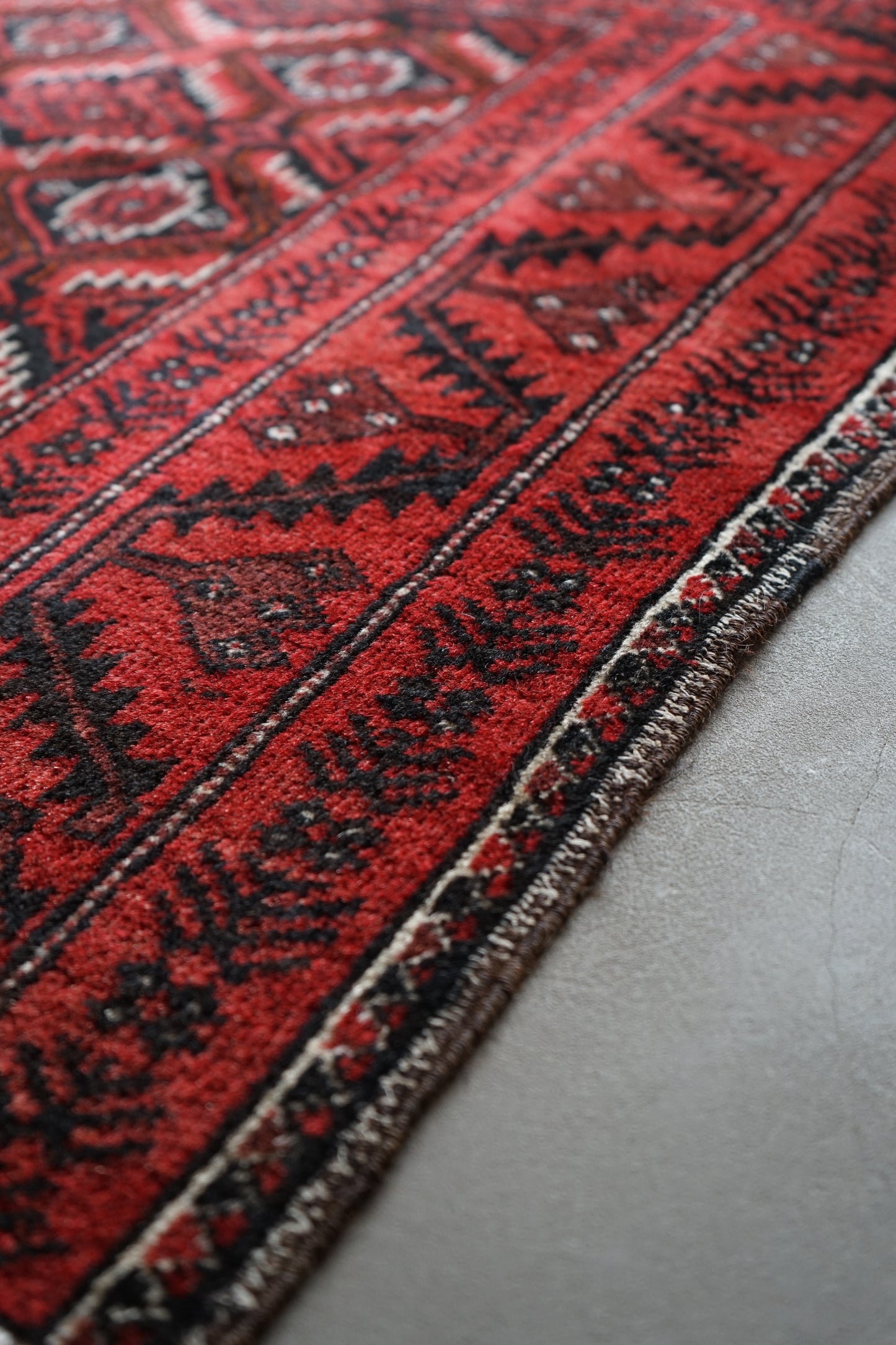 AFGHANISTAN BALUCH 1970年代  91 × 94.5 cm