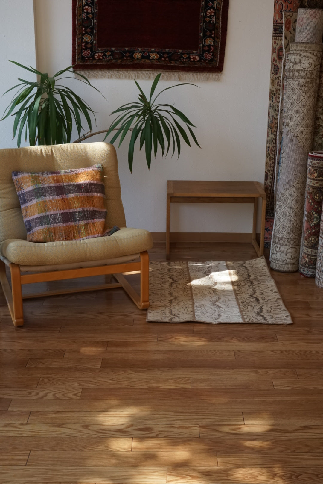Türkiye Old Oushak Patchwork Beige , Ivory 1970年代 80.5 × 63 cm No.TR25467
