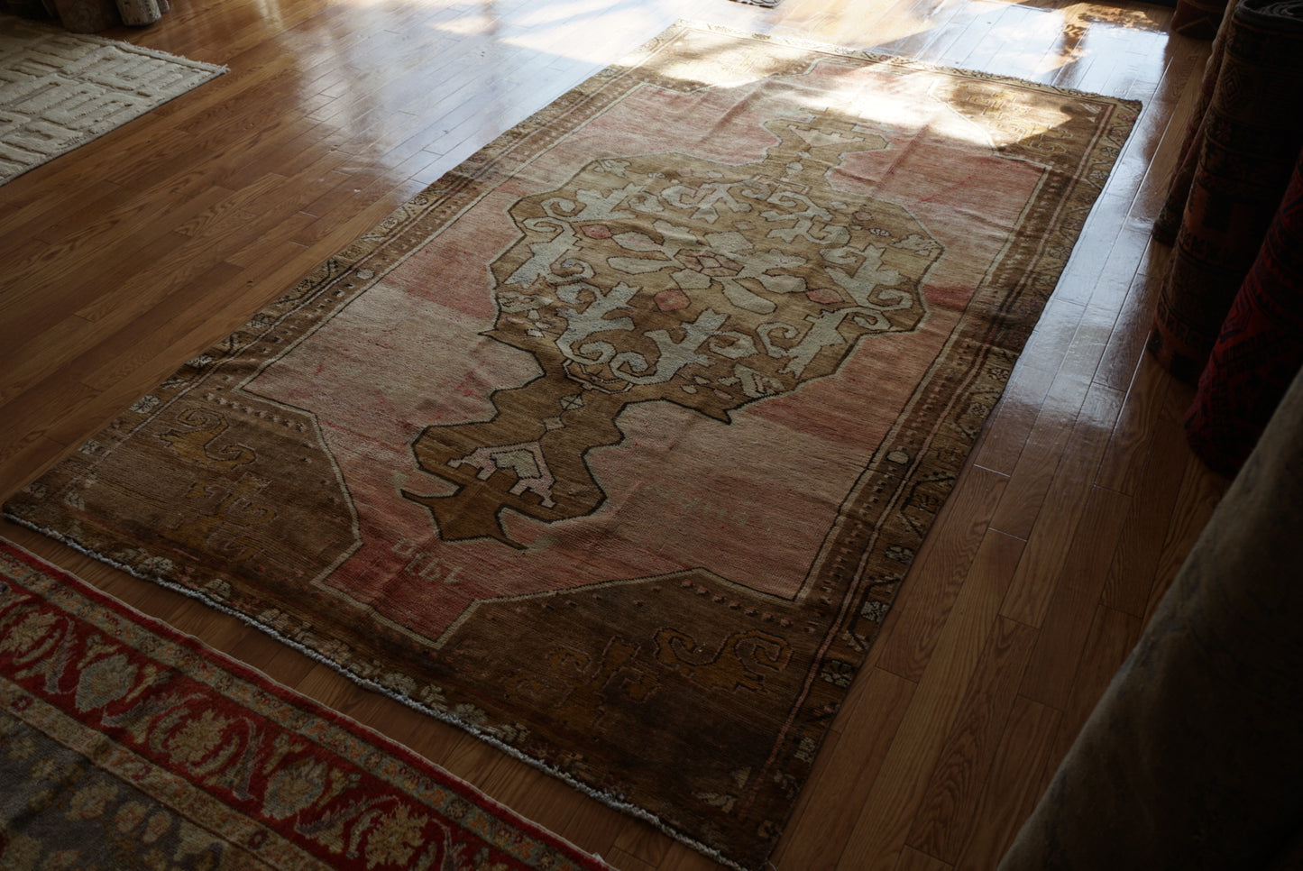 TURKEY OLD OUSHAK SALMON PINK 1970年代 286 × 162 cm No.TR25197