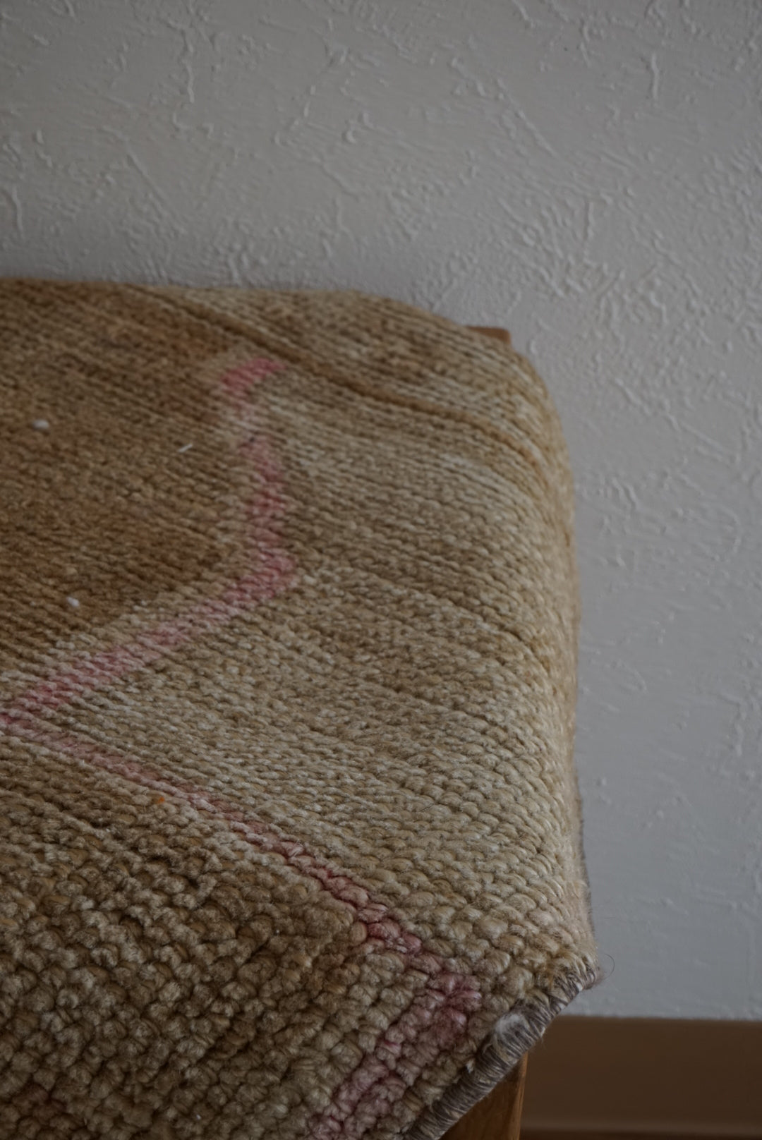 Türkiye Vintage Oushak Beige , Pink ,1989年代 69.5 × 58 cm No.TR25512 / 国内送料無料・羊毛手織り絨毯