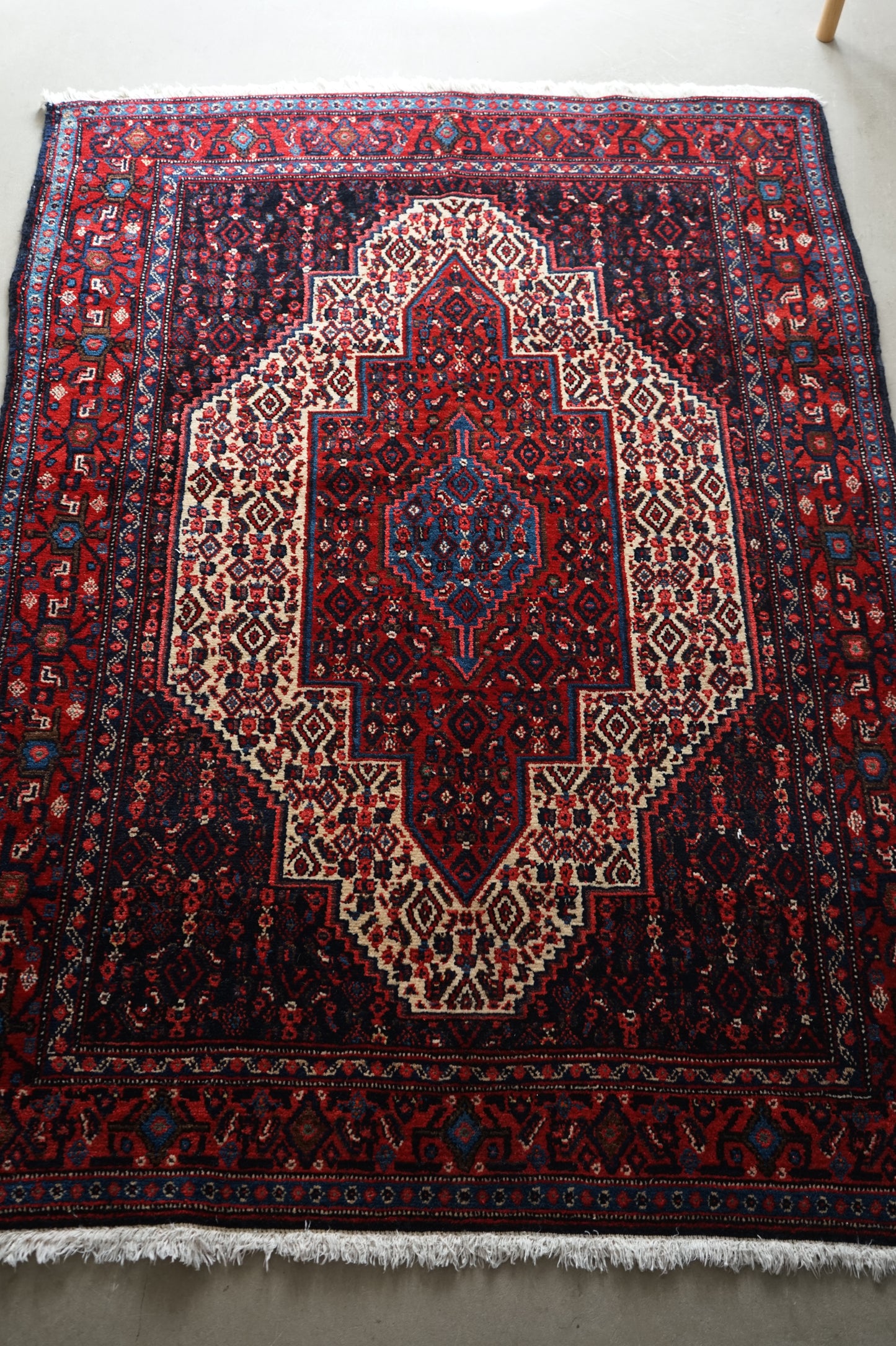 TURKEY OLD SANANDAJI DESIGN 1950年代 164 × 120 cm No.TR25110