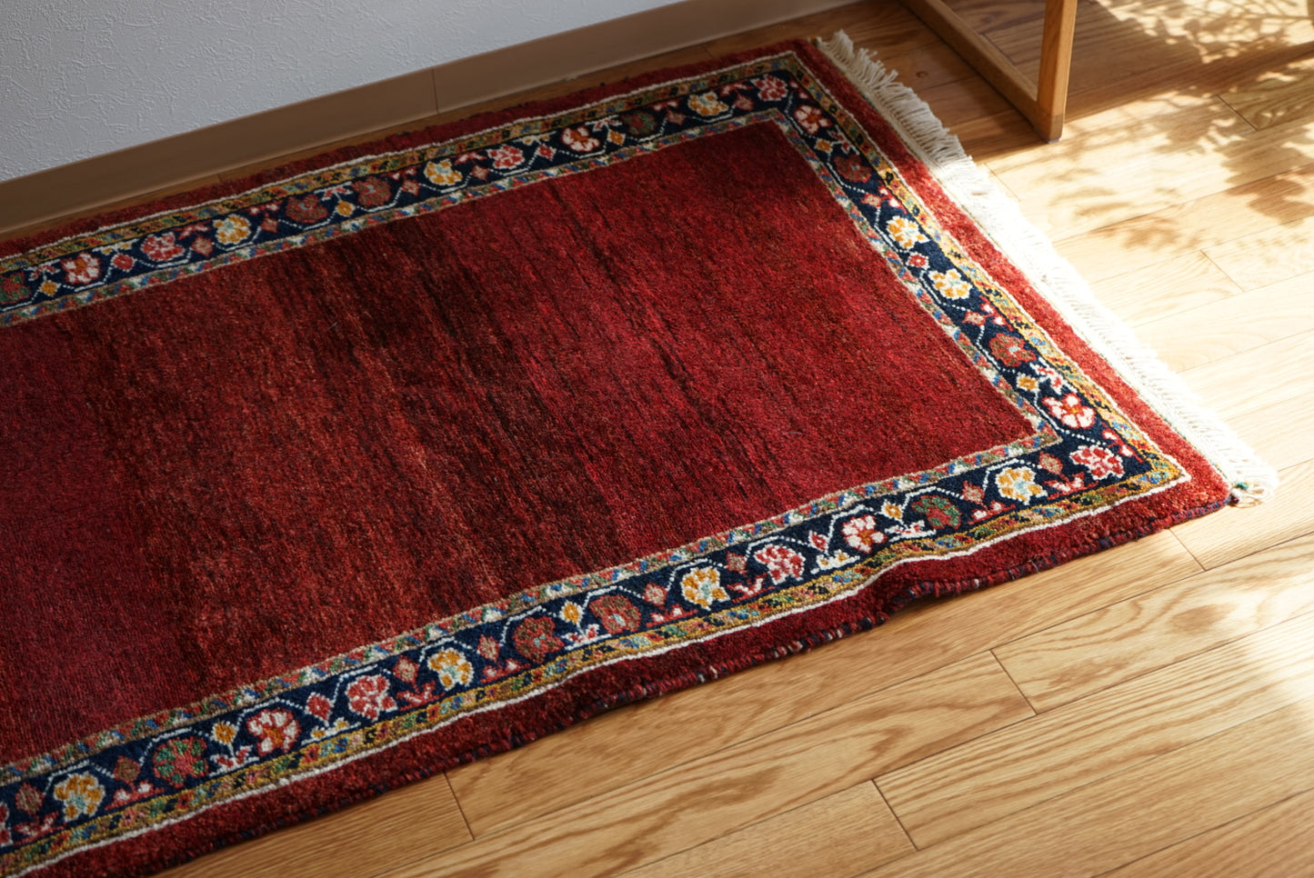 Iran Shiraz Qashqai Gabbeh Rich Red 119.5 × 85 cm
