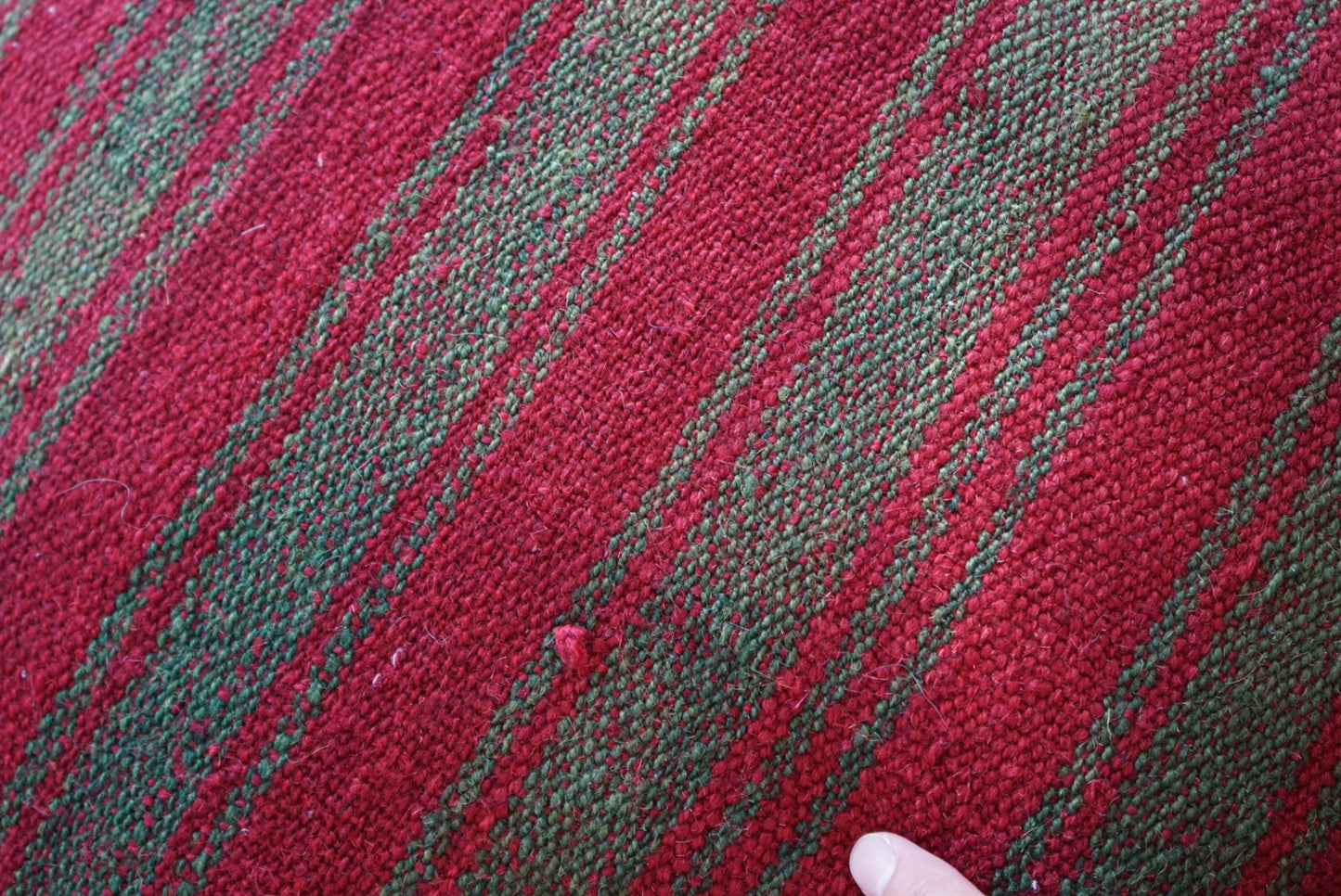 Türkiye Old Kilim Cushion Cover Green , Red Stripe Design 50 × 50 cm No.TR25556 / 送料無料・羊毛手織りキリム