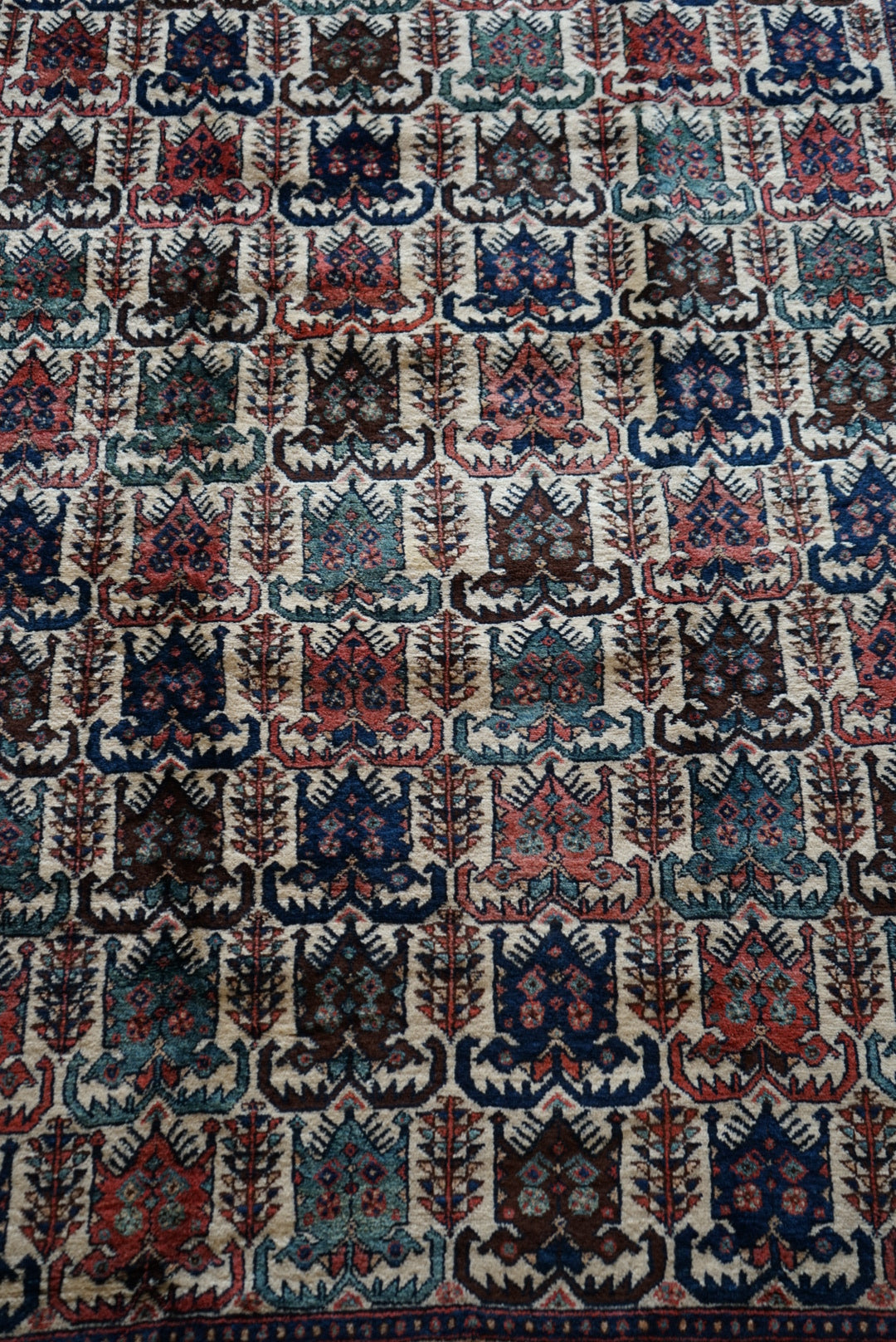 店頭販売 Iran Antique Afshar Pistachios 1860年代 183 × 135 cm