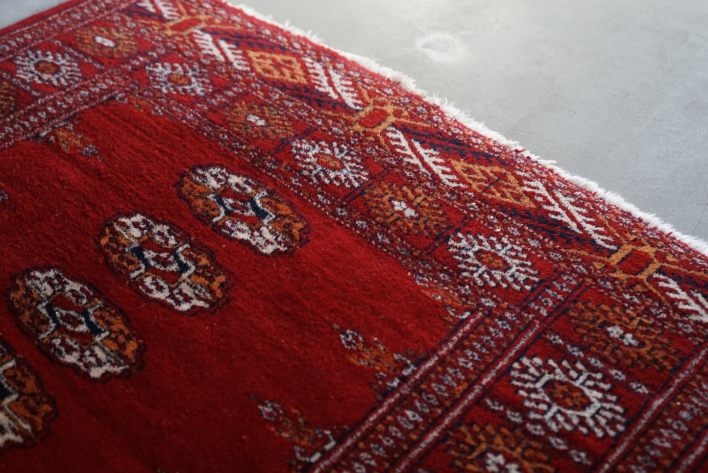 Türkiye Old Turkmen Red 1970年代 141 × 93 cm No.TR25232