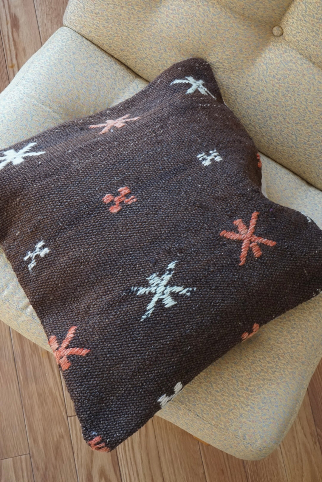 Türkiye Old Kilim Cushion Cover Brown , Charm Design 47 × 45 cm No.TR25464