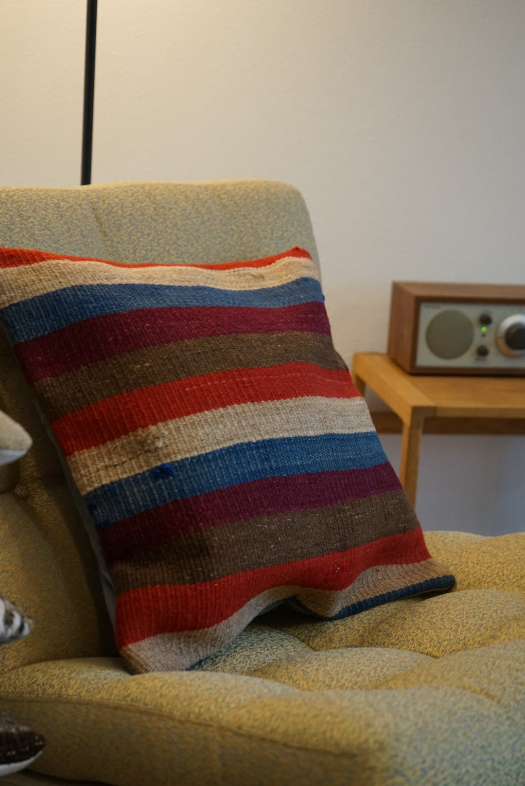 Türkiye Old Kilim Cushion Cover Mix Color Stripe Design 44 × 45 cm No.TR25566 / 送料無料・羊毛手織りキリム