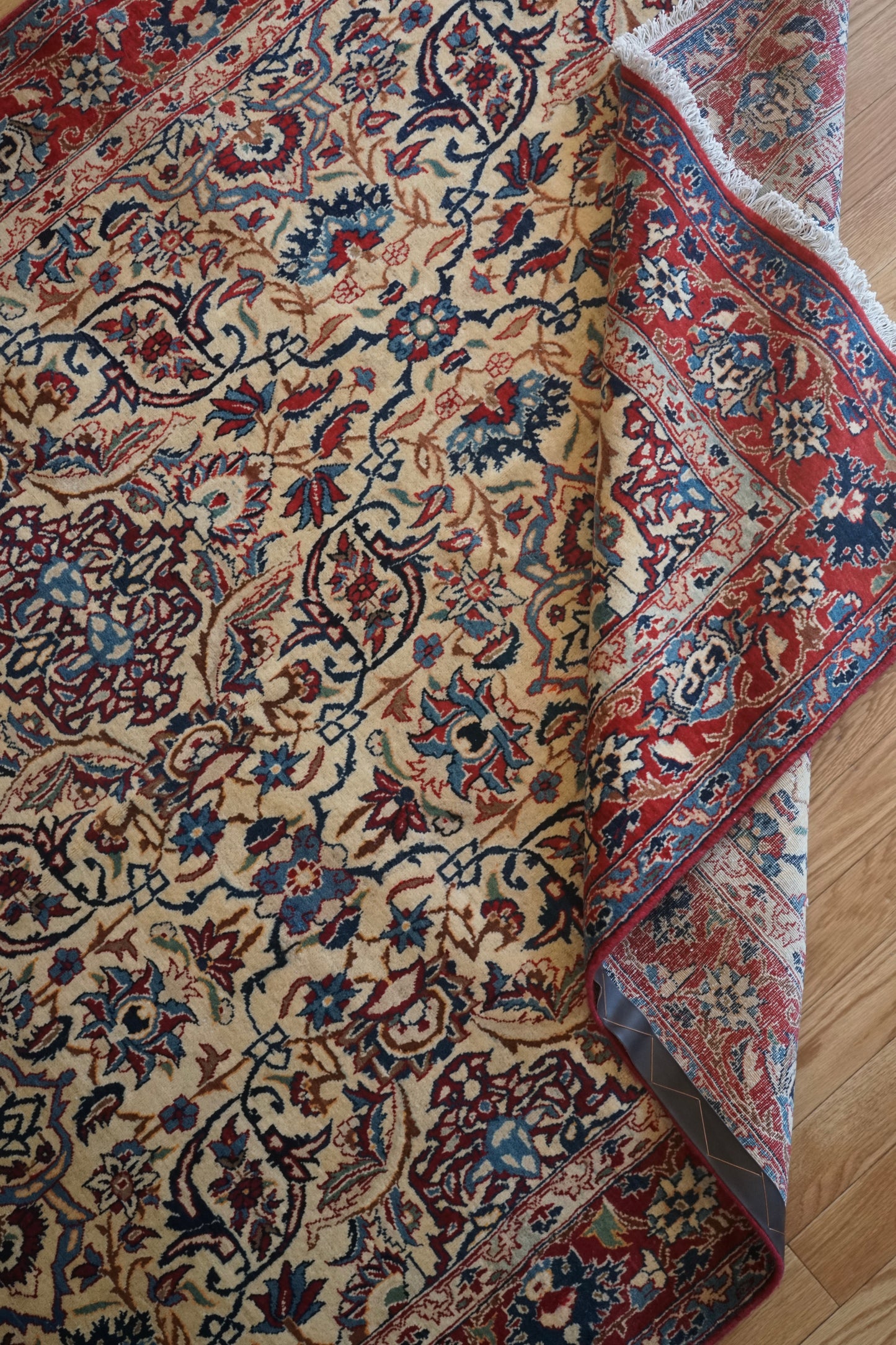 店頭販売 Iran Antique Esfahan 1840年代 231 × 157 cm / 国内送料無料・羊毛手織り絨毯