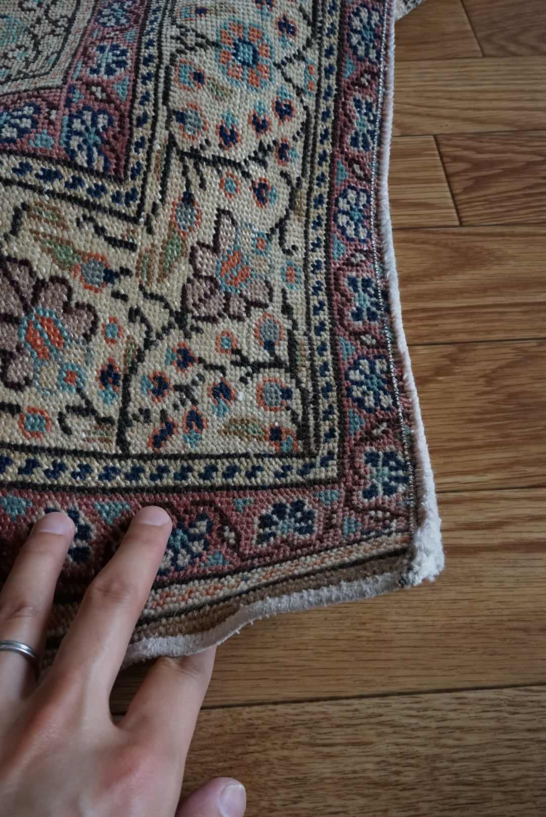 Türkiye Old Kayseri Beige , Rose 1960年代 218 × 150 cm No.TR25494 / 国内送料無料