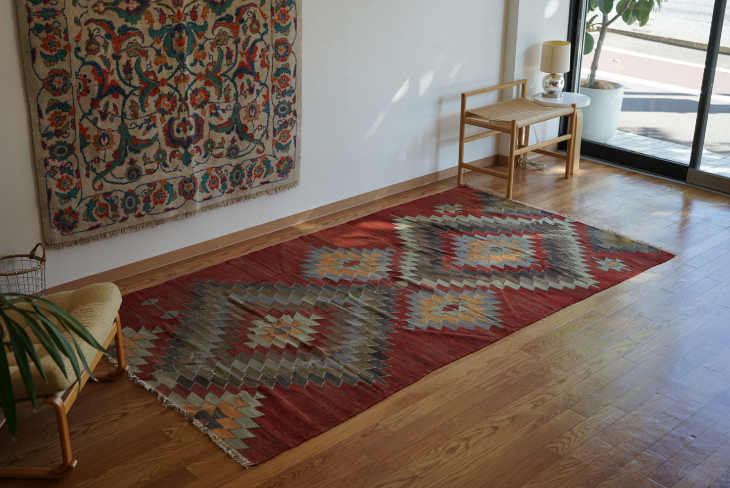 Türkiye Old Kilim Kars Earth Red Tribal Design 1970年代 251 × 137 cm No.TR25547 / 国内送料無料・羊毛手織りキリム