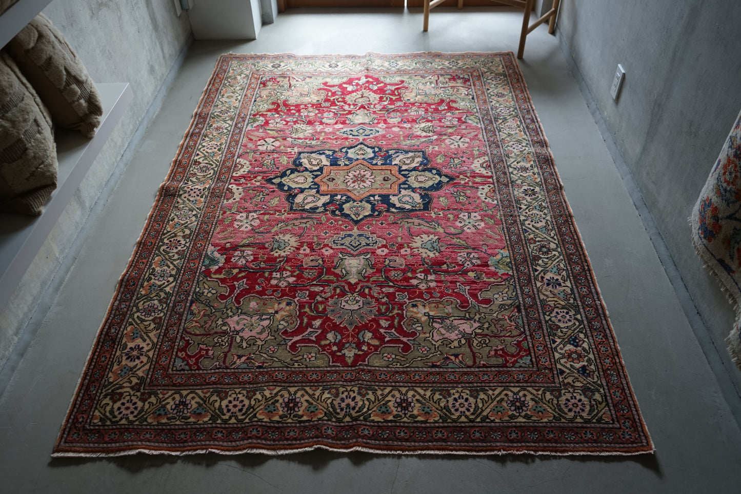 TURKEY OLD KAYSERI PINK 1950-1960年代 218 × 153 cm No.TR25192