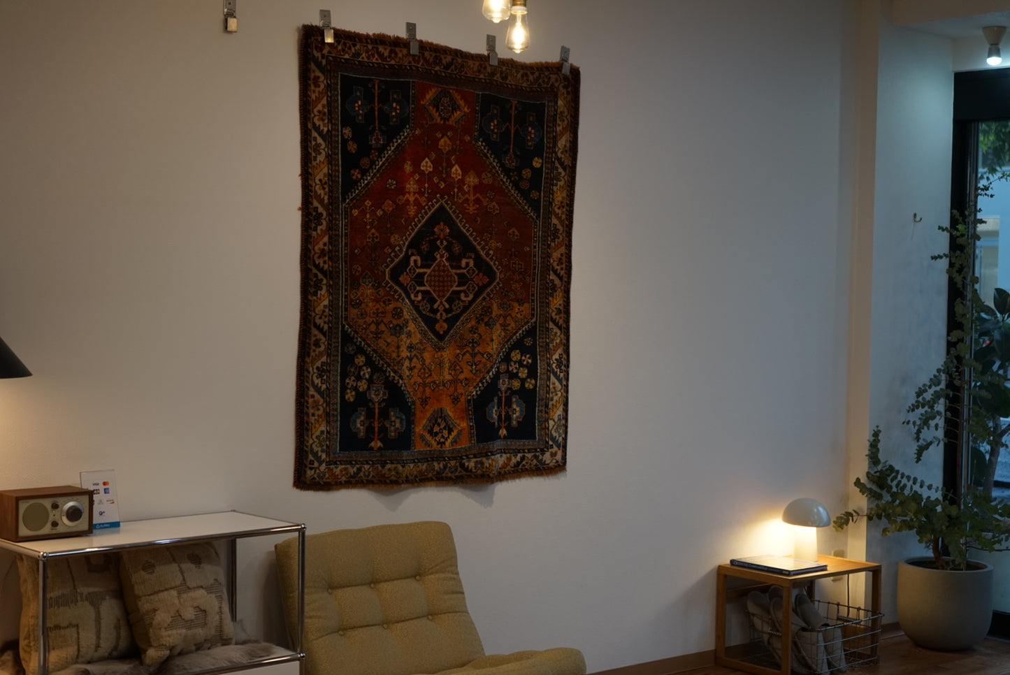 店頭販売 IRAN ANTIQUE QASHQAI BOLVALDI 1860年代 136 × 108 cm / 4'4" × 3'5" ft