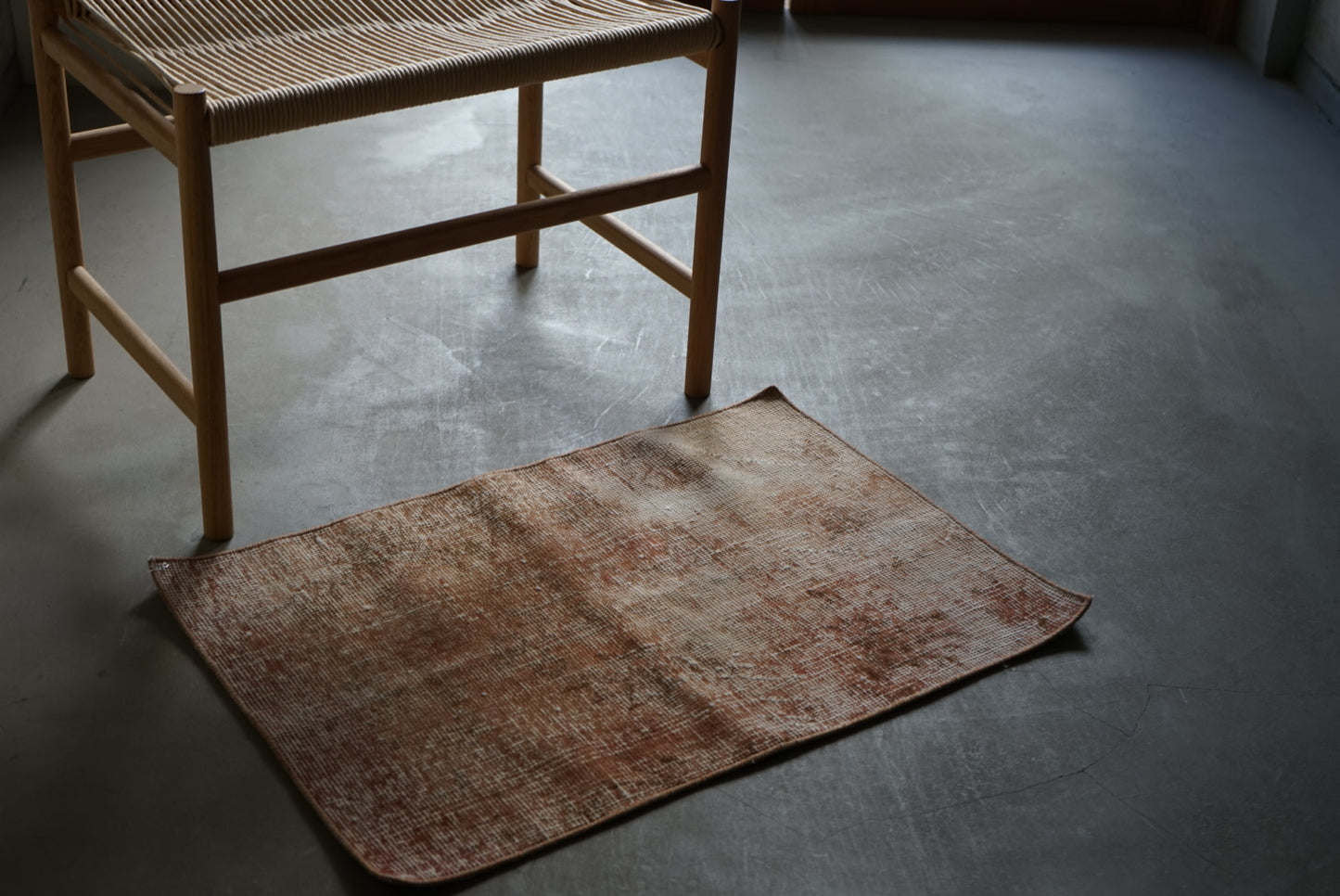 TURKEY VINTAGE SMALL RUG PALE RED 74 × 50 cm No.TR25160