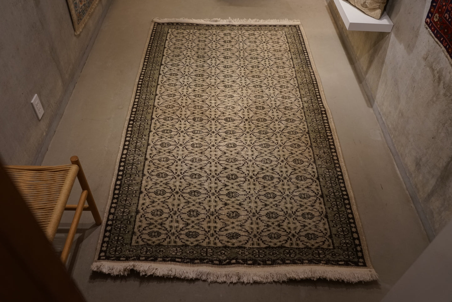 Türkiye Old Isparta Beige , Green 1970年代 219 × 127.5 cm No.TR25252