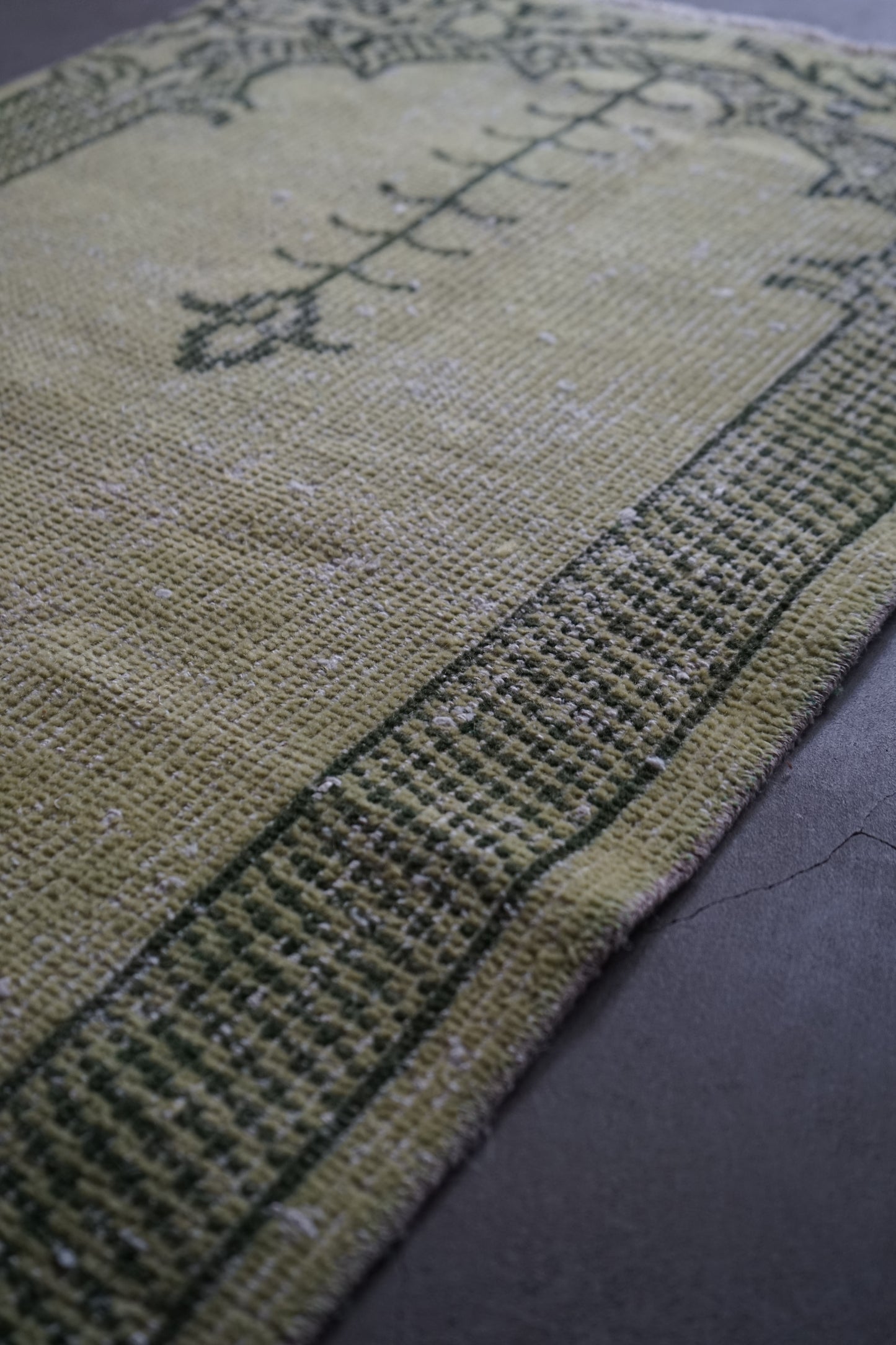 TURKEY OLD ISPARTA ARTICHOKE 1970年代 116 × 66 cm No.TR25201