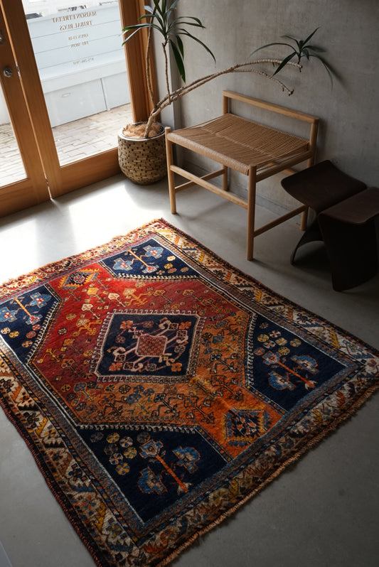 店頭販売 IRAN ANTIQUE QASHQAI BOLVALDI 1860年代 136 × 108 cm / 4'4" × 3'5" ft