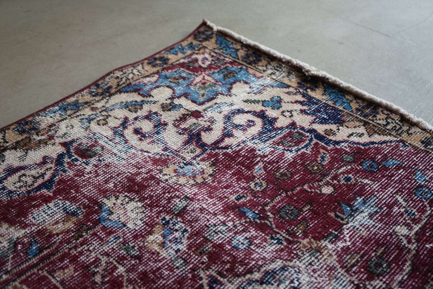 Türkiye Old Isparta Wine Red 1970年代 202 × 99 cm No.TR25254