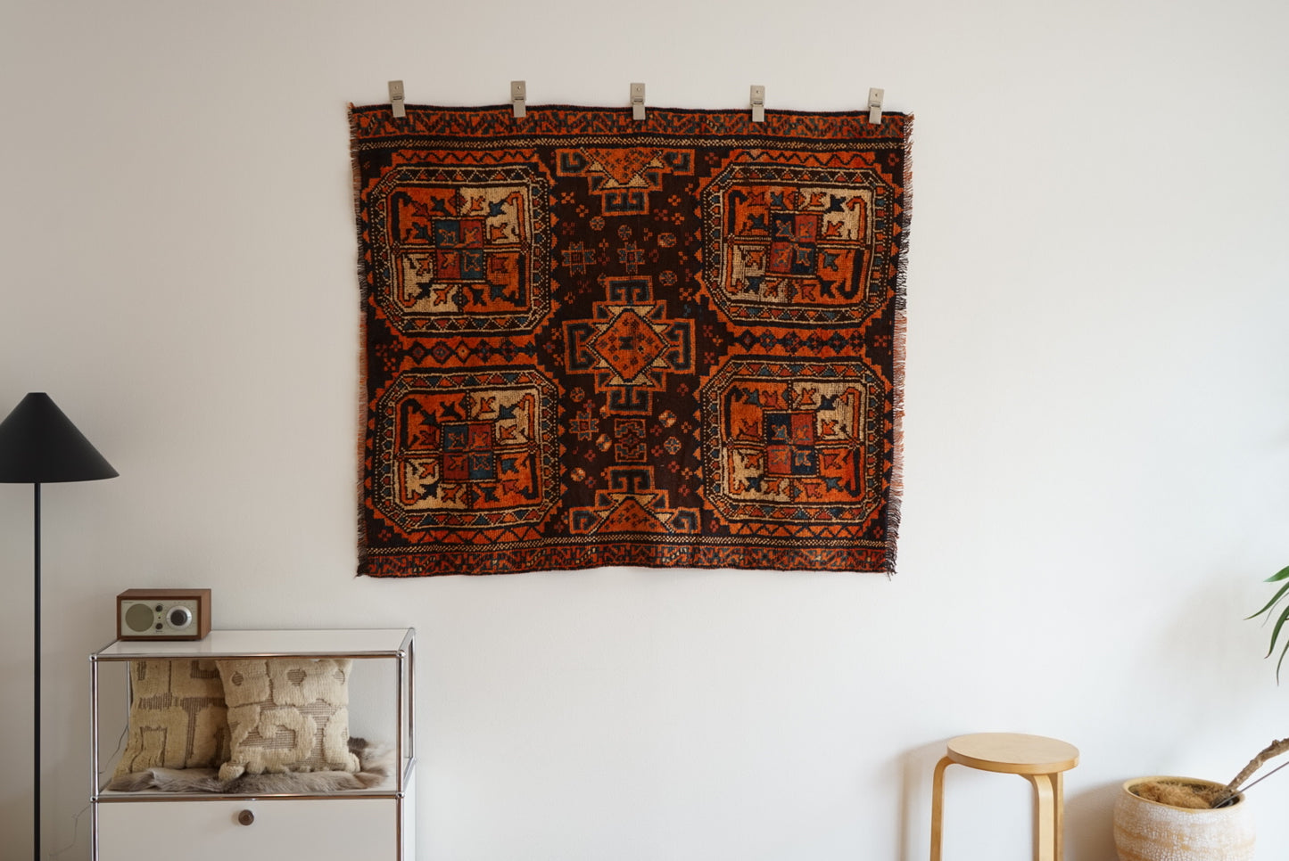 店頭販売 Iran Antique Shiraz Lori 1860年代 142 × 123 cm