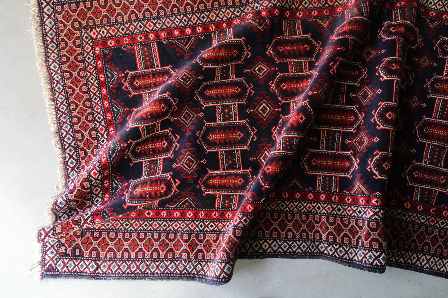 AFGHANISTAN VINTAGE BALUCH 1980年代 196.5 × 107.5 cm