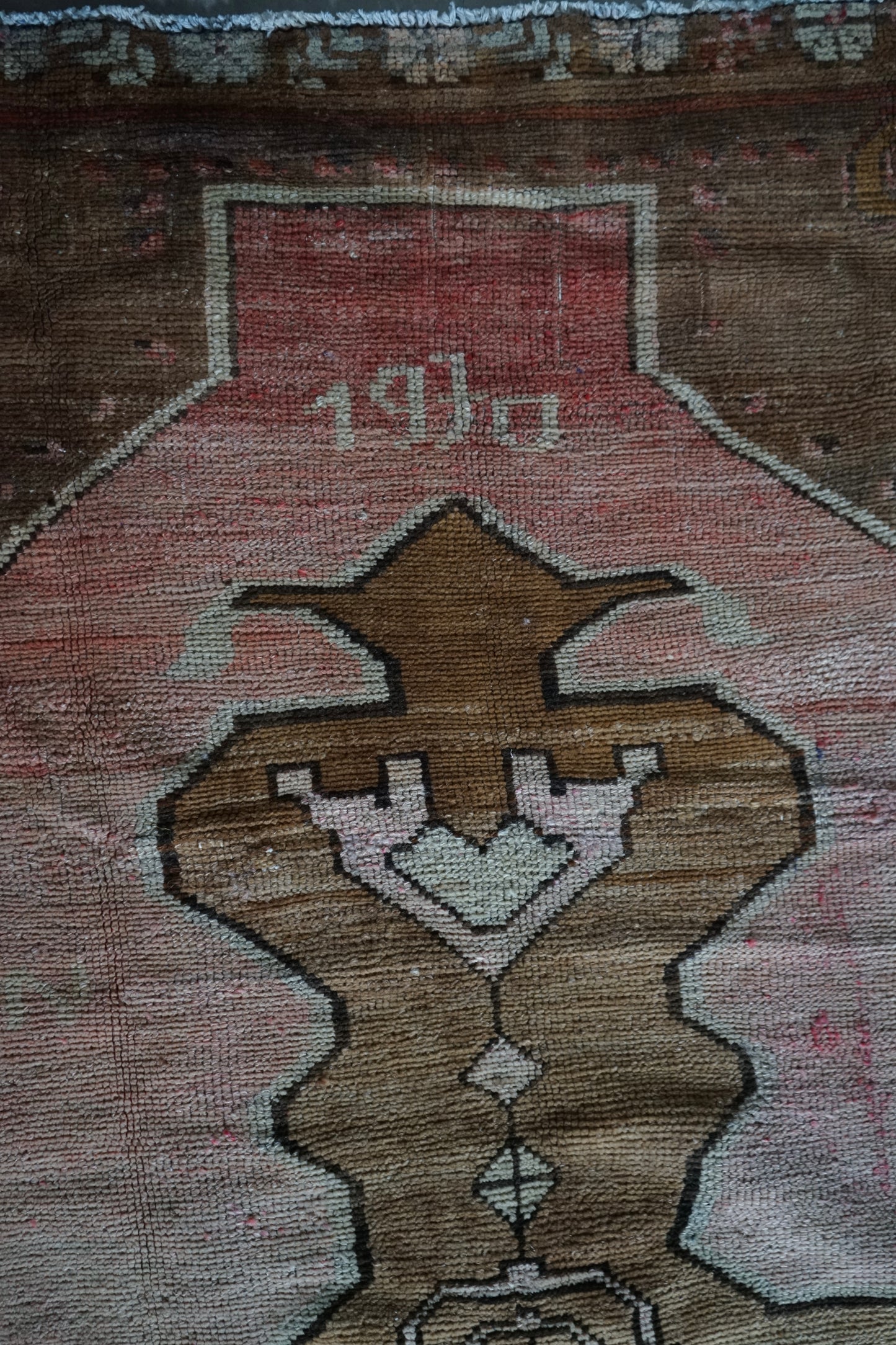 TURKEY OLD OUSHAK SALMON PINK 1970年代 286 × 162 cm No.TR25197