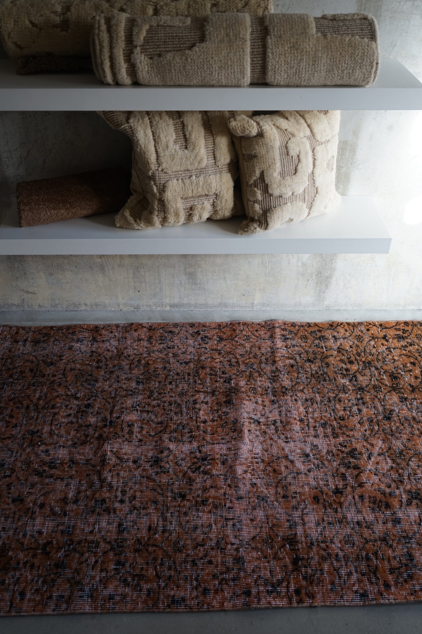 Türkiye Old Isparta Dark Chocolate 1970年代 192 × 100 cm No.TR25224